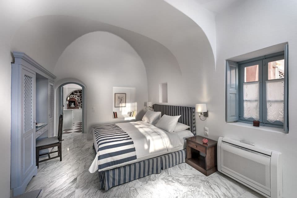 room-types-AIGIALOS-AUTHEN-0.jpg