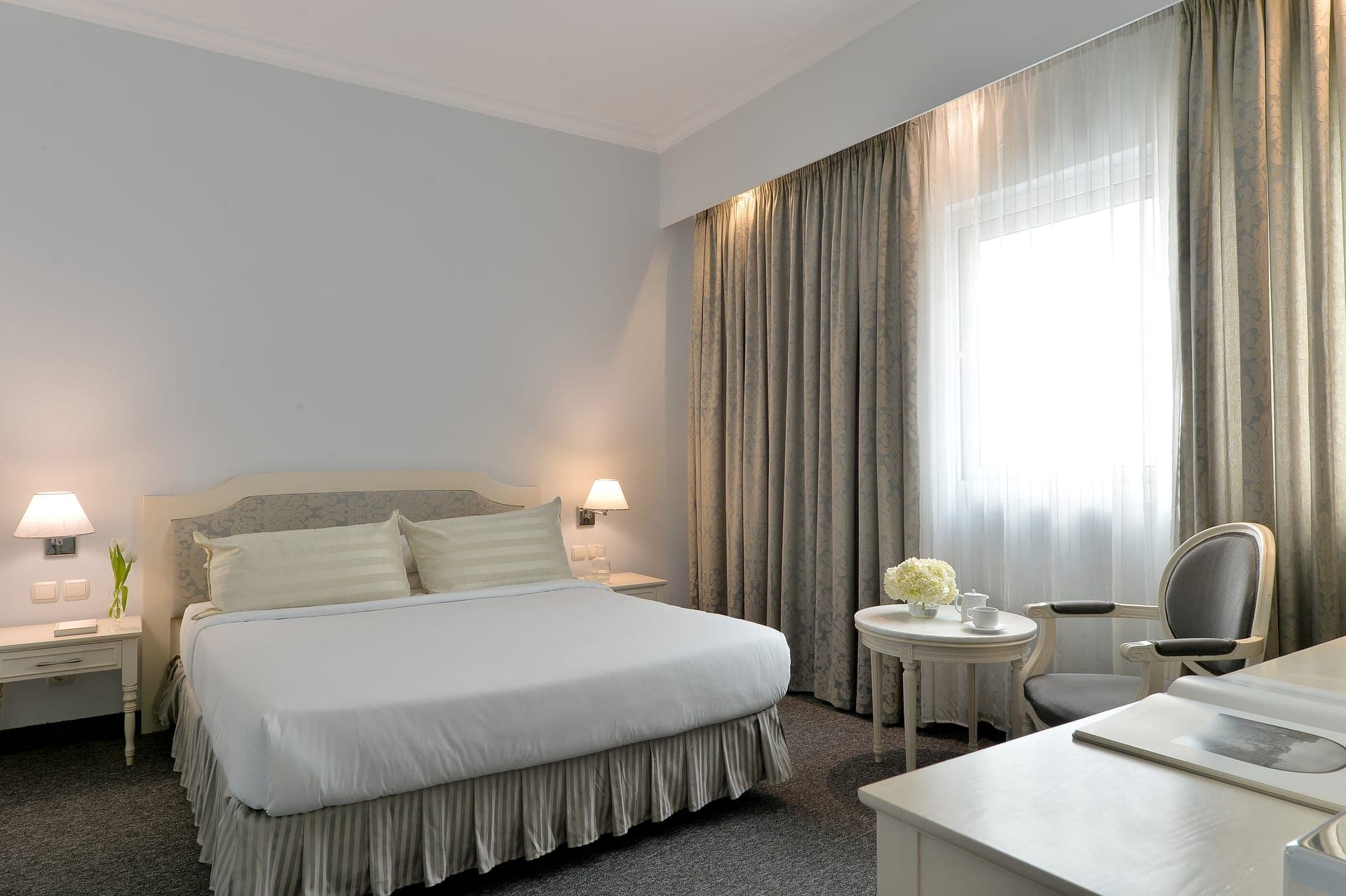 room-types-AIROTELSV-EXES-0.jpg