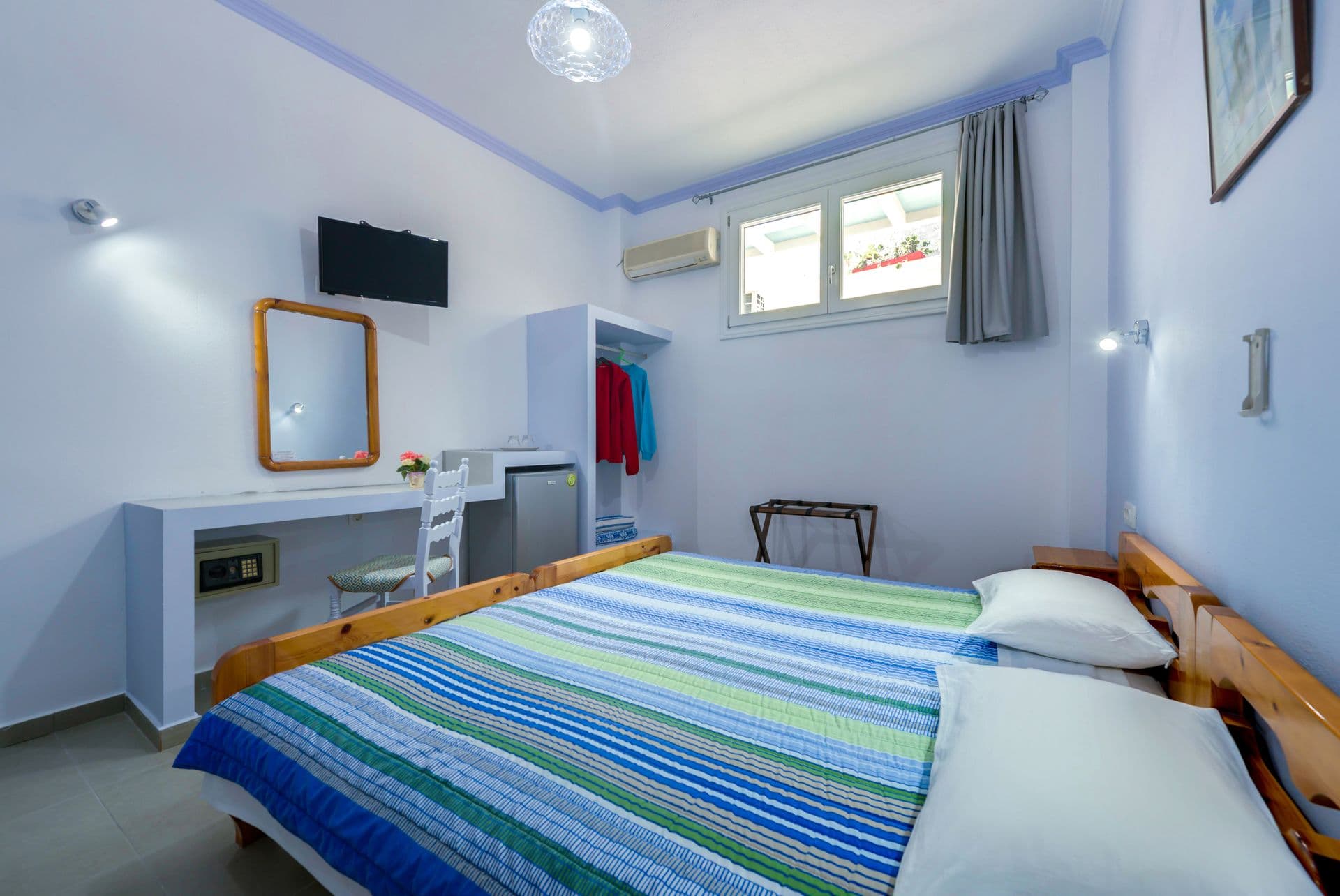 room-types-AKISHOTELS-BDGDBL-0.jpg