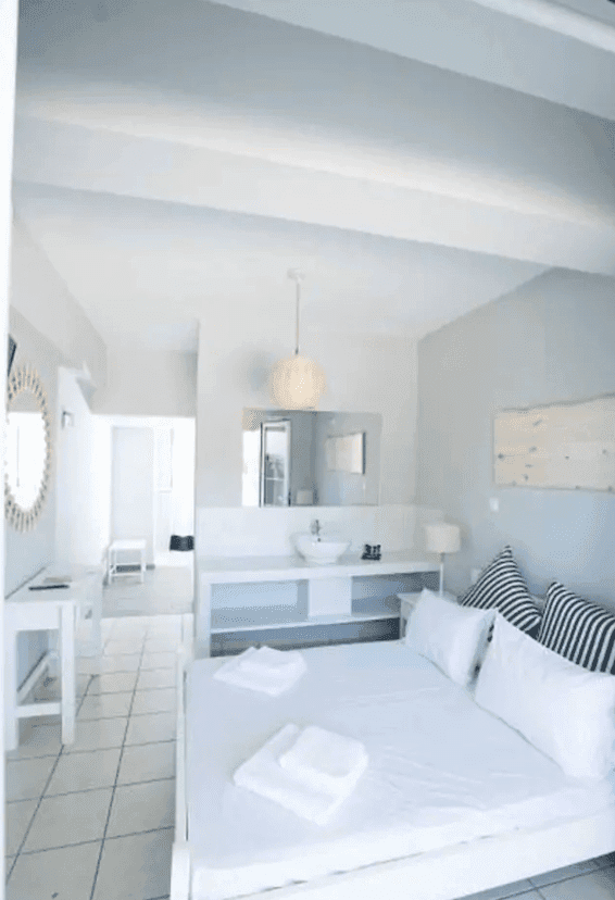 room-types-AKRAMOREA-SUI-0.jpg