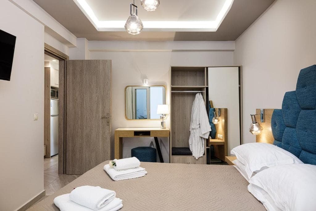 room-types-AKROGHOTEL-SUPJAC-0.jpg