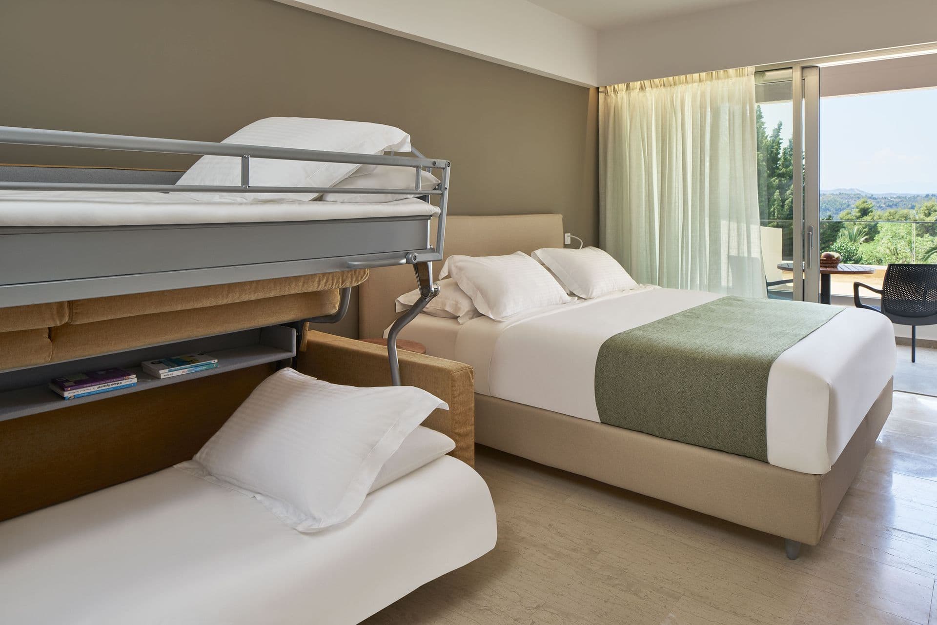 room-types-AKSPORHELI-GVBUNK-0.jpg