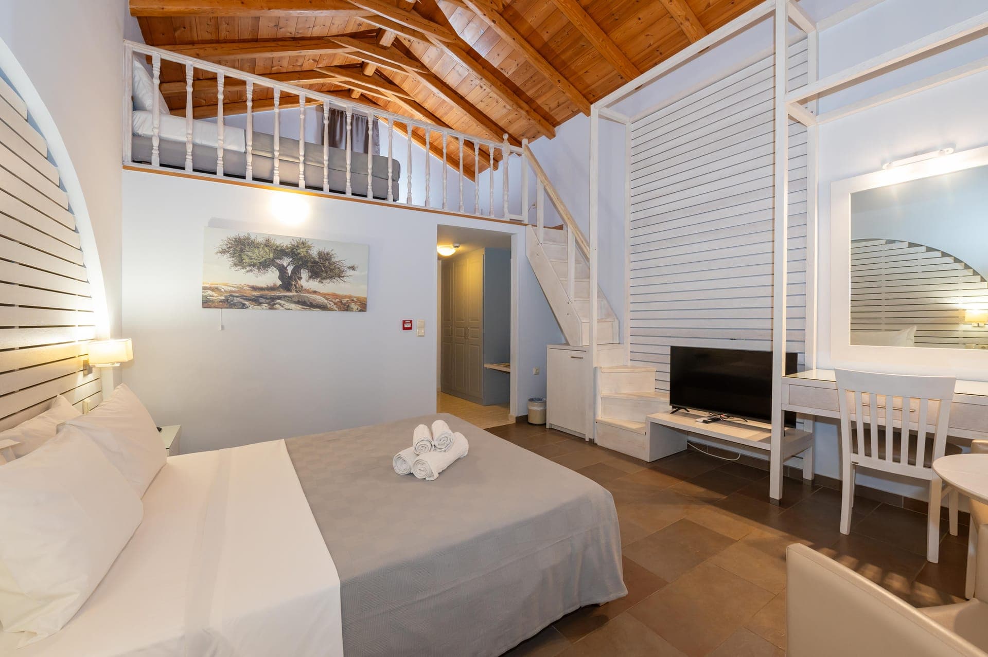 room-types-AKTAIONRES-LSB-0.jpg