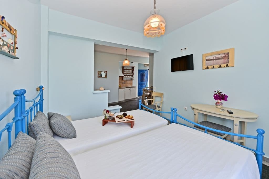 room-types-AKTIAG-DLXSV-0.jpg