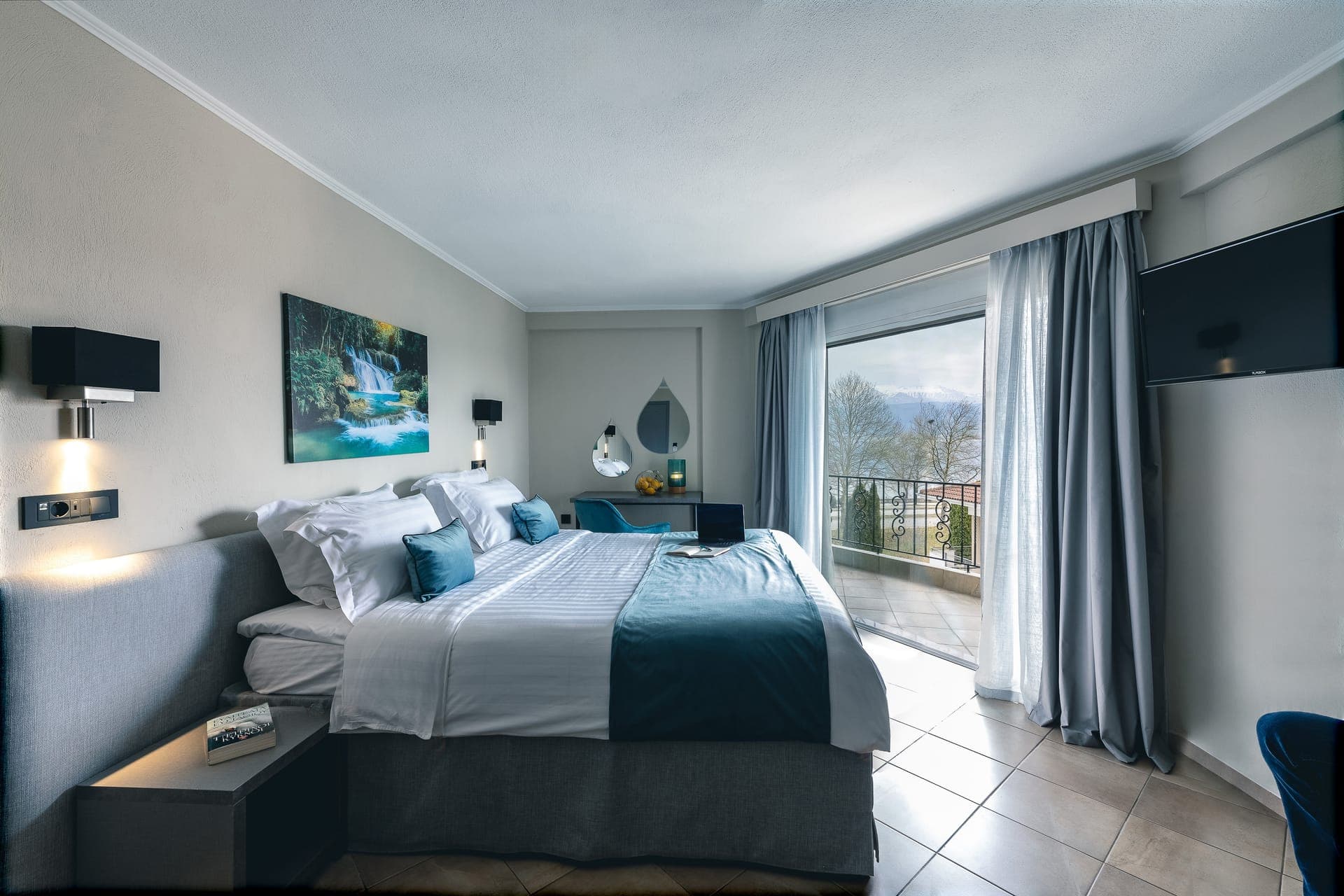 room-types-AKTIHOTEL-STRLV-0.jpg