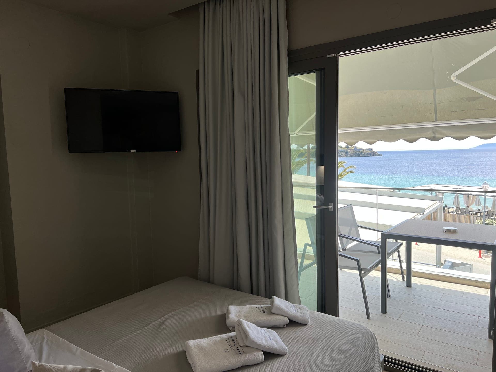 room-types-AKTITORONI-1BSTSV-0.jpg