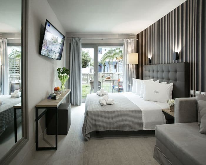 room-types-AKTITORONI-STD-0.jpg