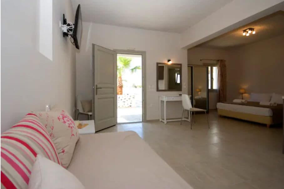 room-types-ALAFOUZOS-STDPV-0.jpg