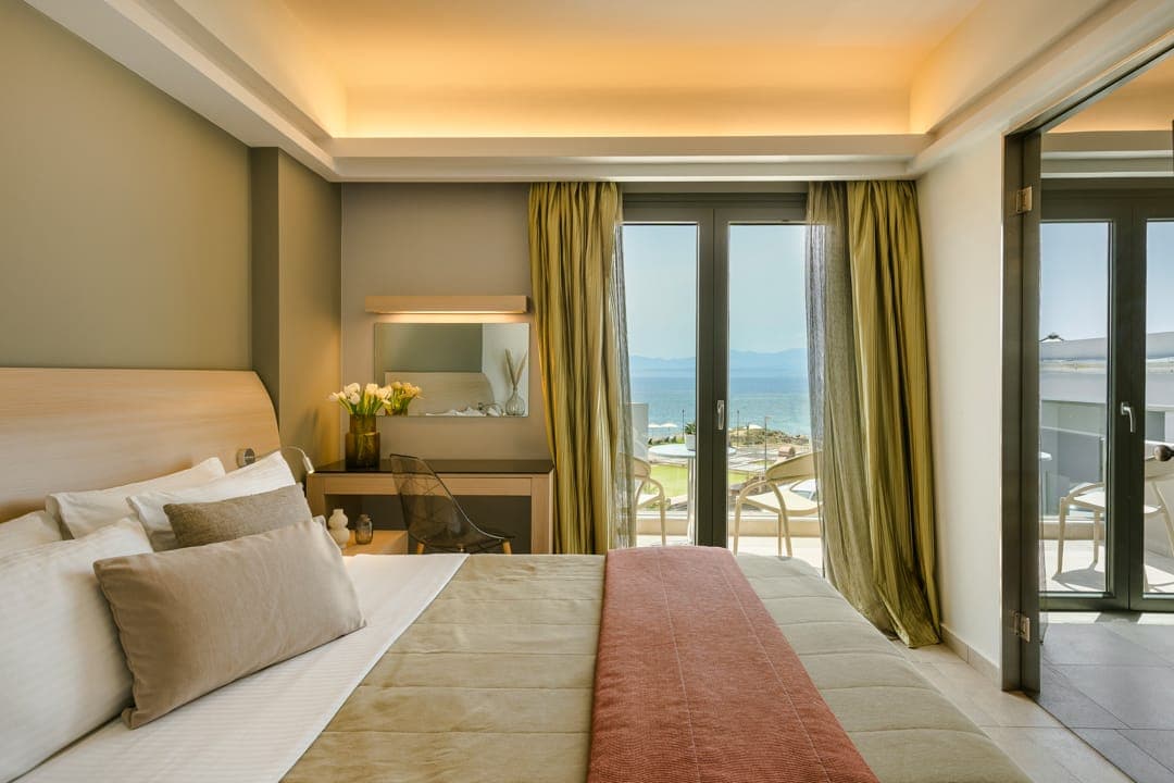 room-types-ALAS-CLSR-0.jpg