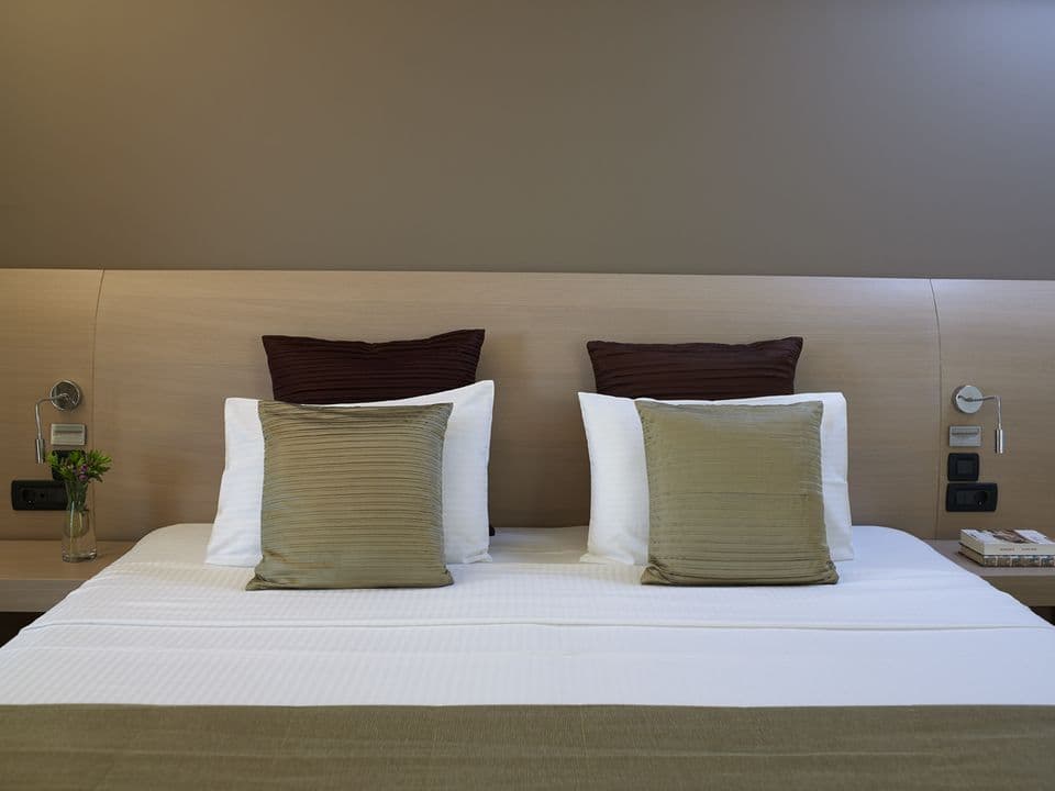 room-types-ALAS-ECOR-0.jpg