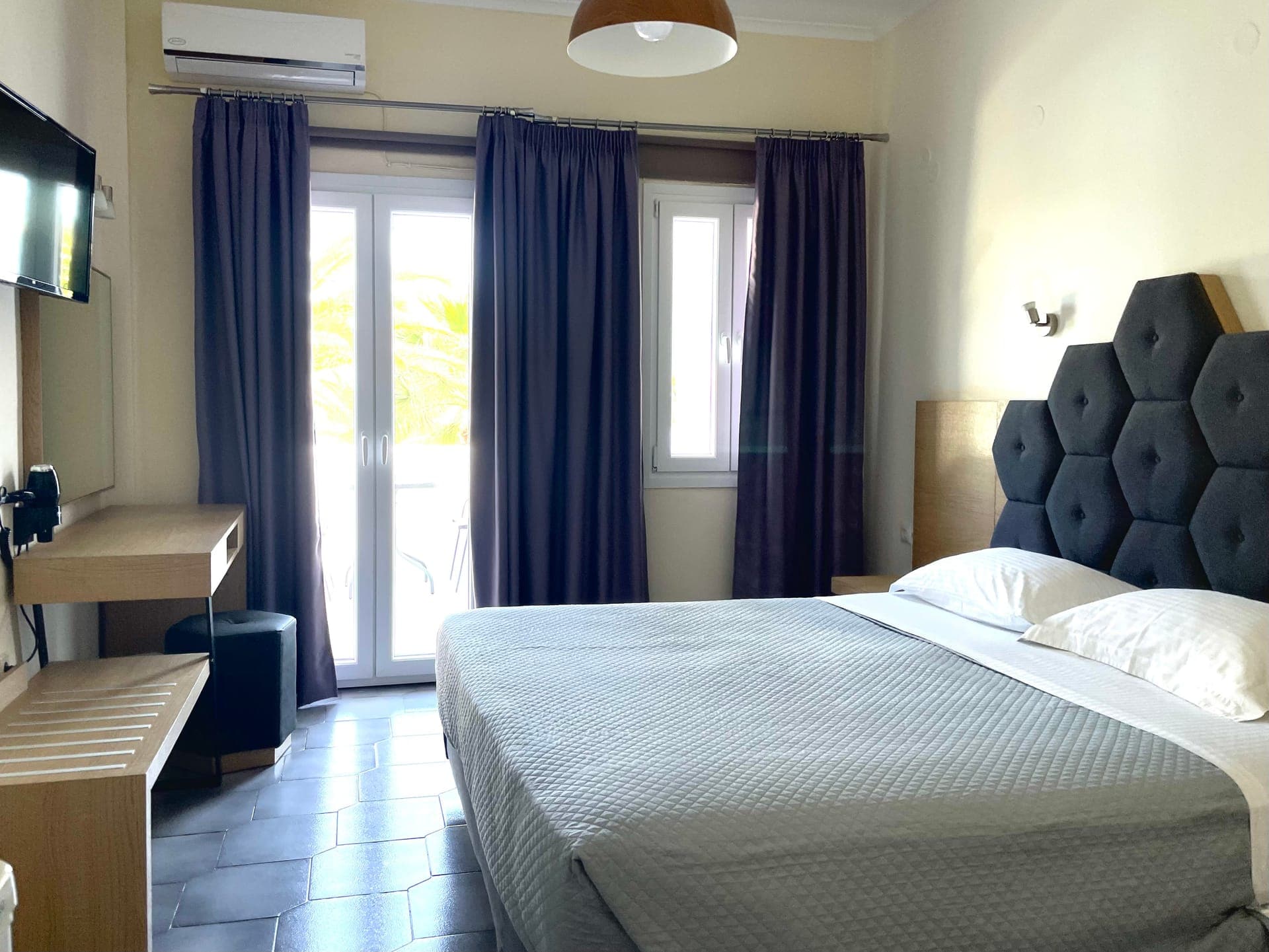room-types-ALBATROSH-JNR-0.jpg