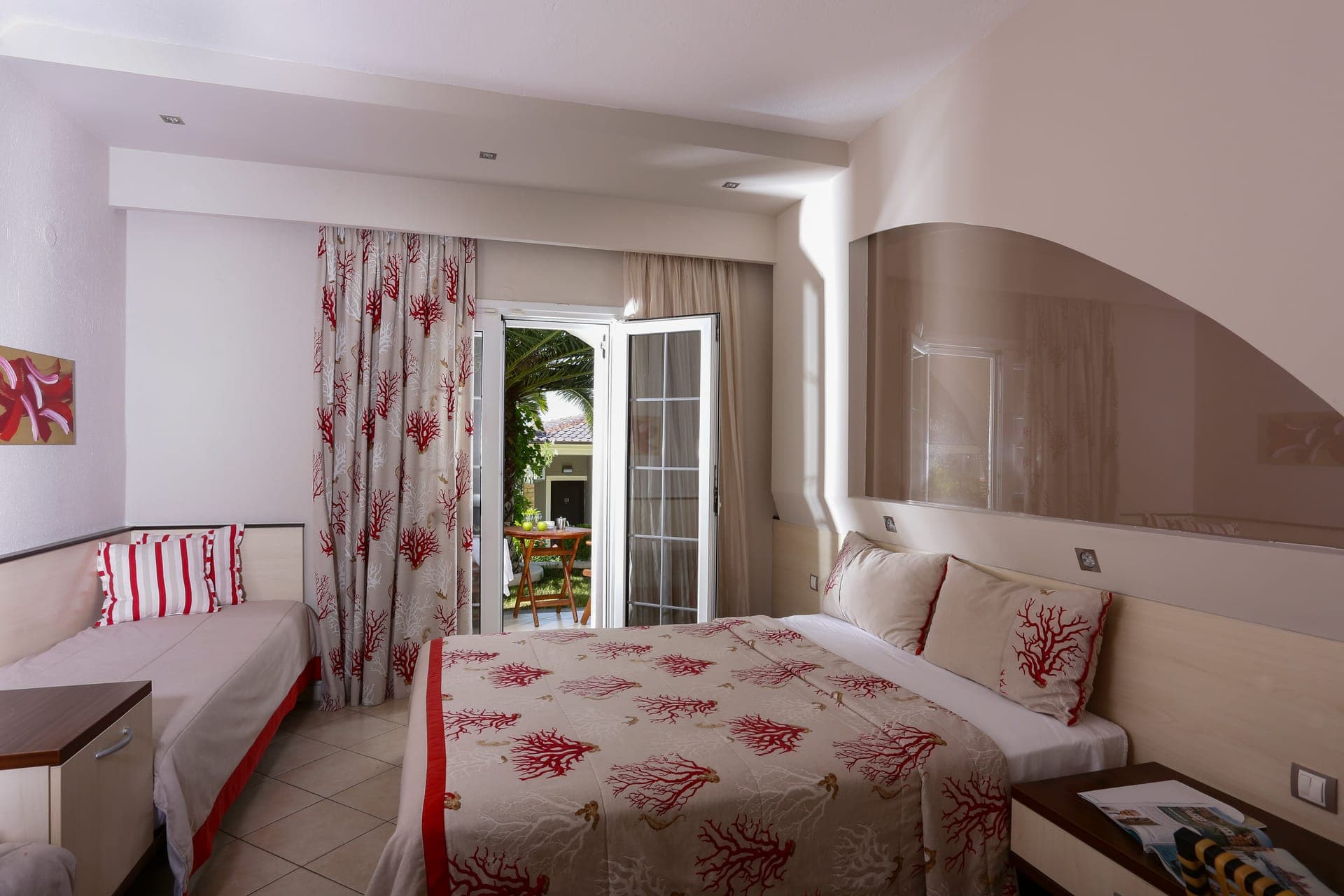 room-types-ALEXANDRAB-ECO-0.jpg