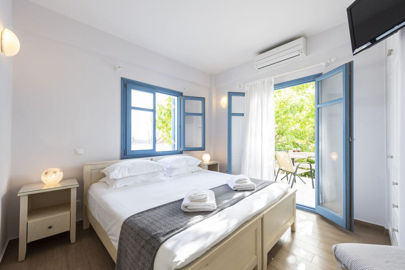 room-types-ALEXAPART-DBLRWC-0.jpg