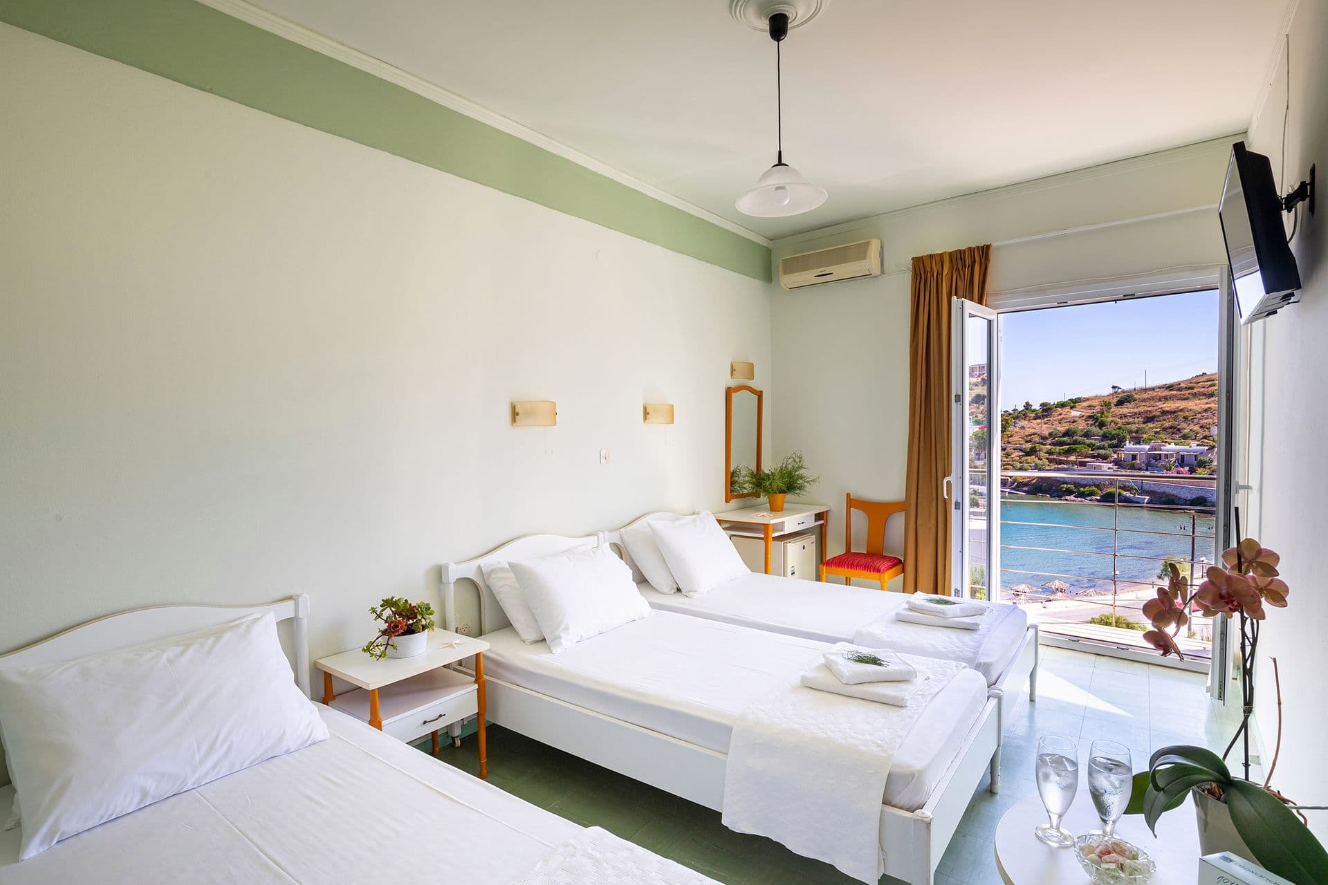 room-types-ALEXSYROS-TRISEA-0.jpg