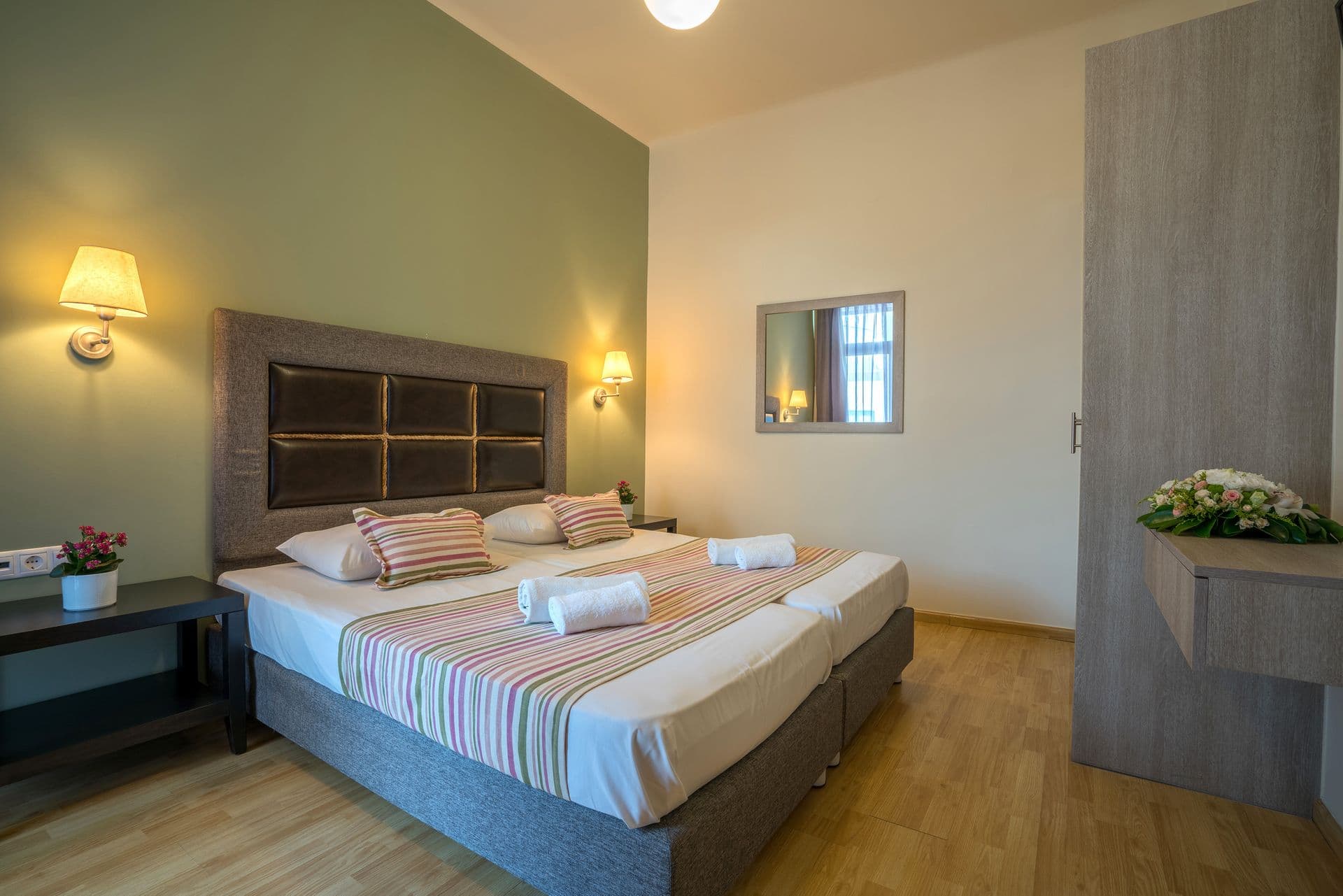 room-types-ALIANTHOSB-FAMILY-0.jpg