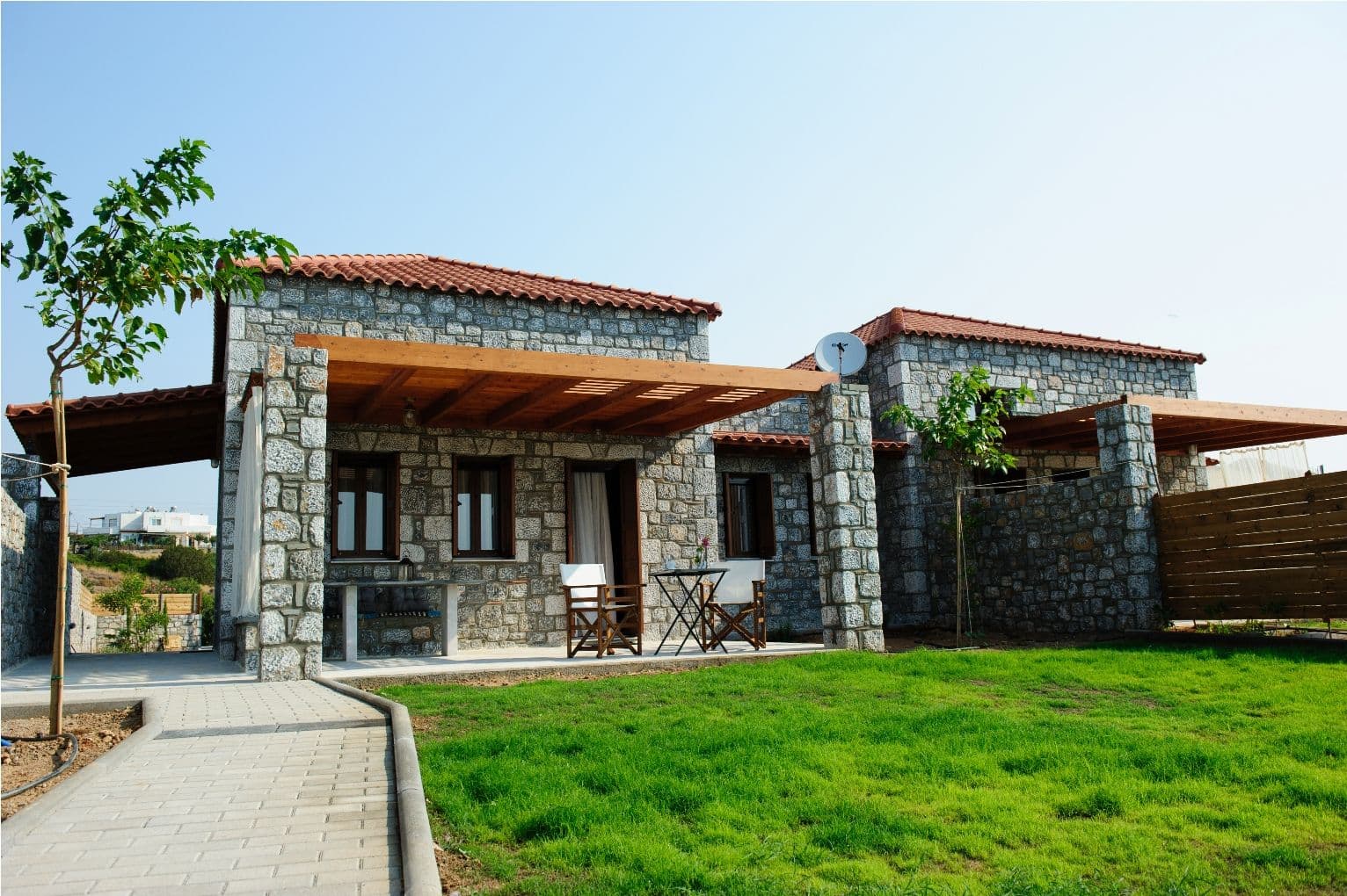 room-types-ALISAHNIV-VILLA-0.jpg