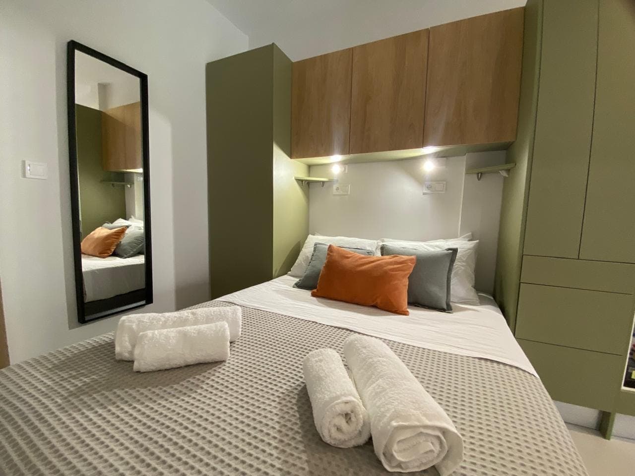 room-types-ALKIHOUSE-A1-0.jpg