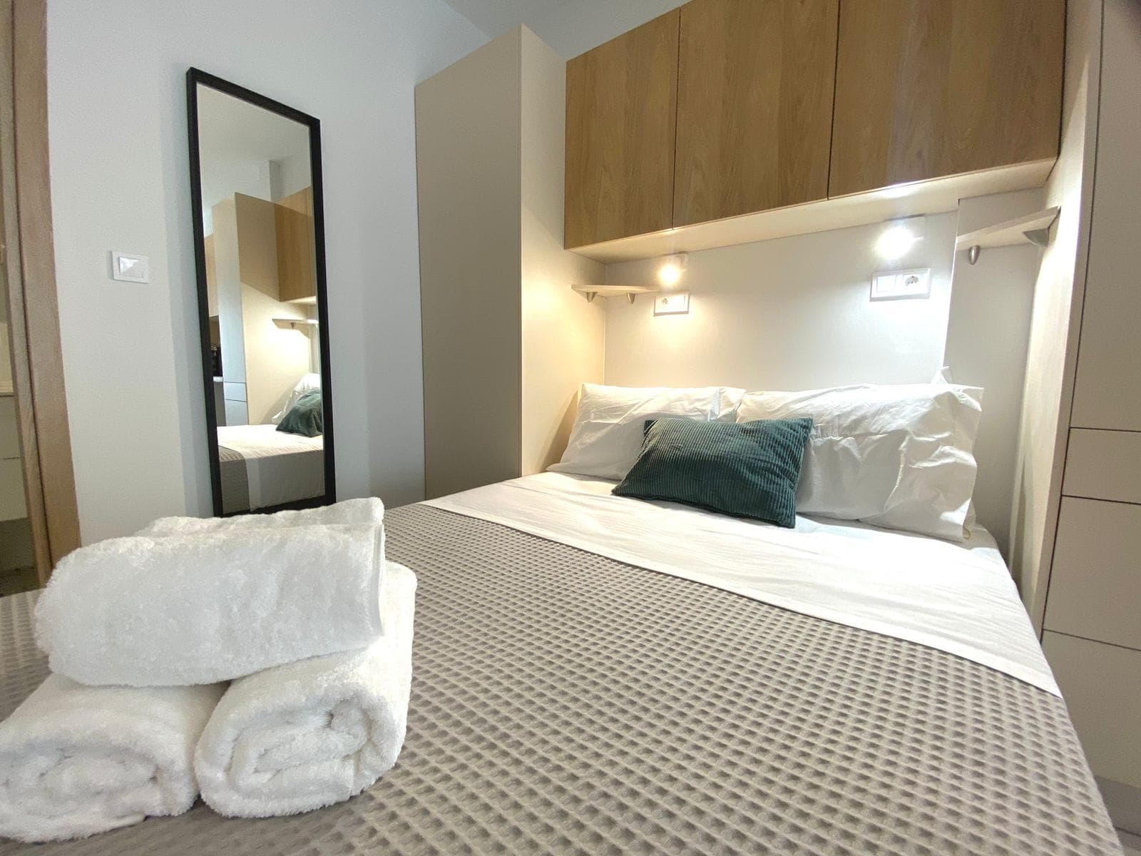room-types-ALKIHOUSE-C1-0.jpg