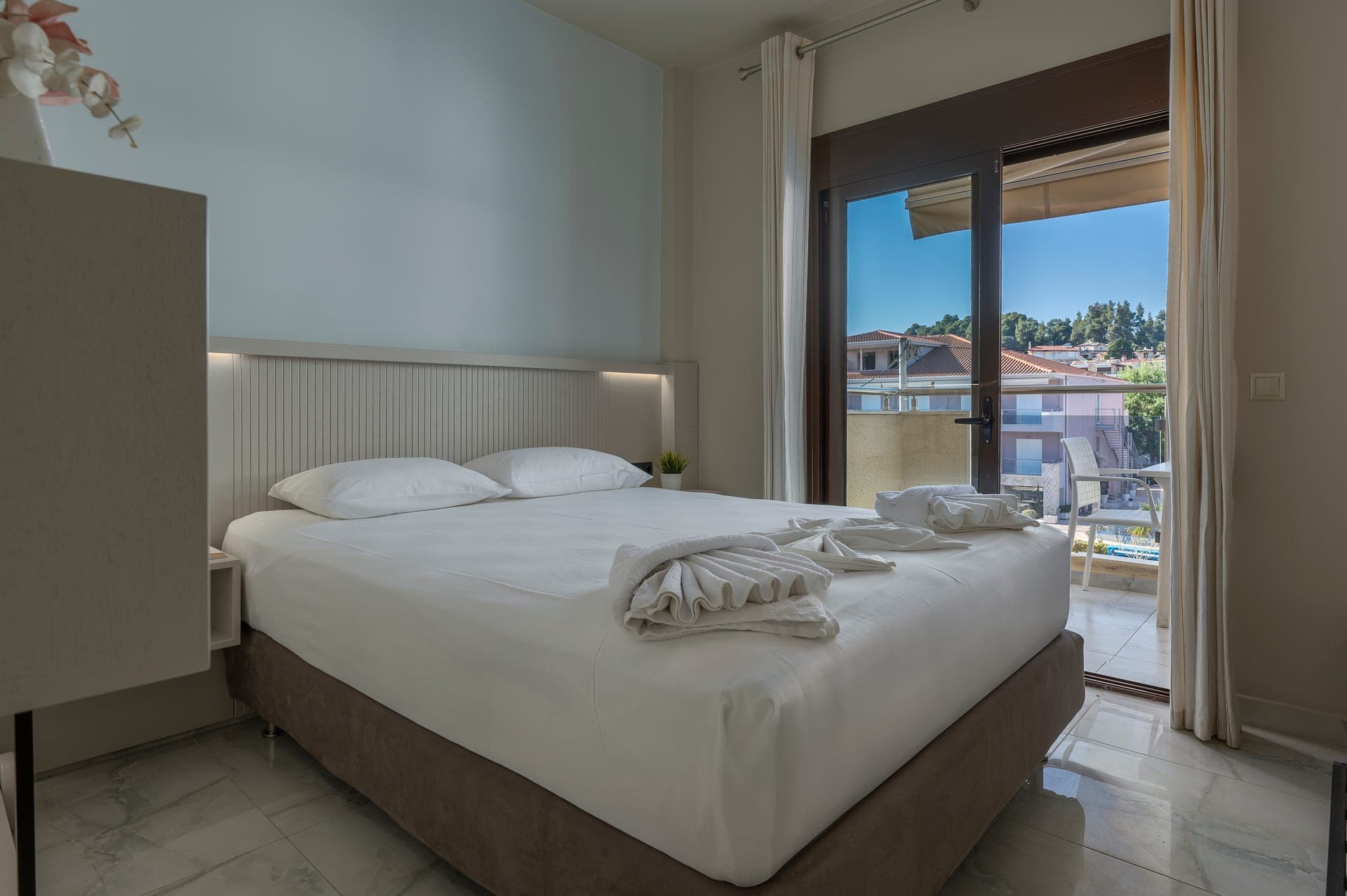 room-types-ALKIONIHS-FAM-0.jpg
