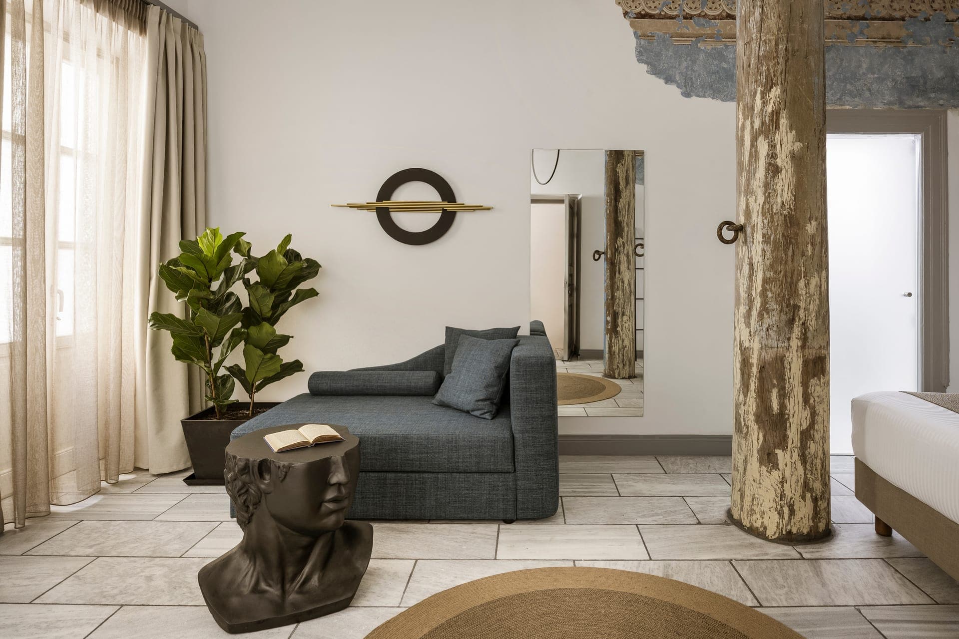 room-types-ALMASYROS-DELUXE-0.jpg