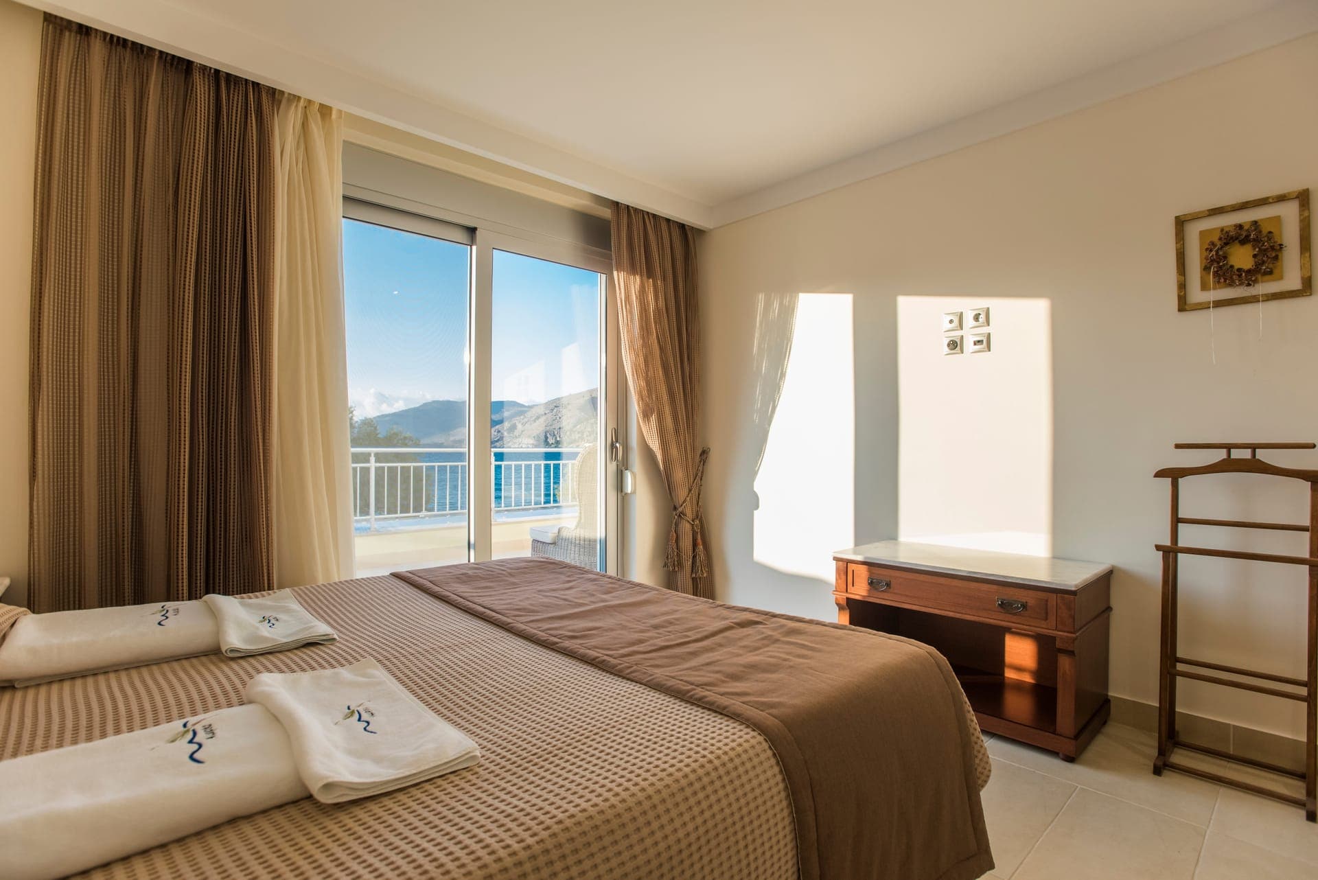 room-types-ALMIRIKI-TAMAR-0.jpg