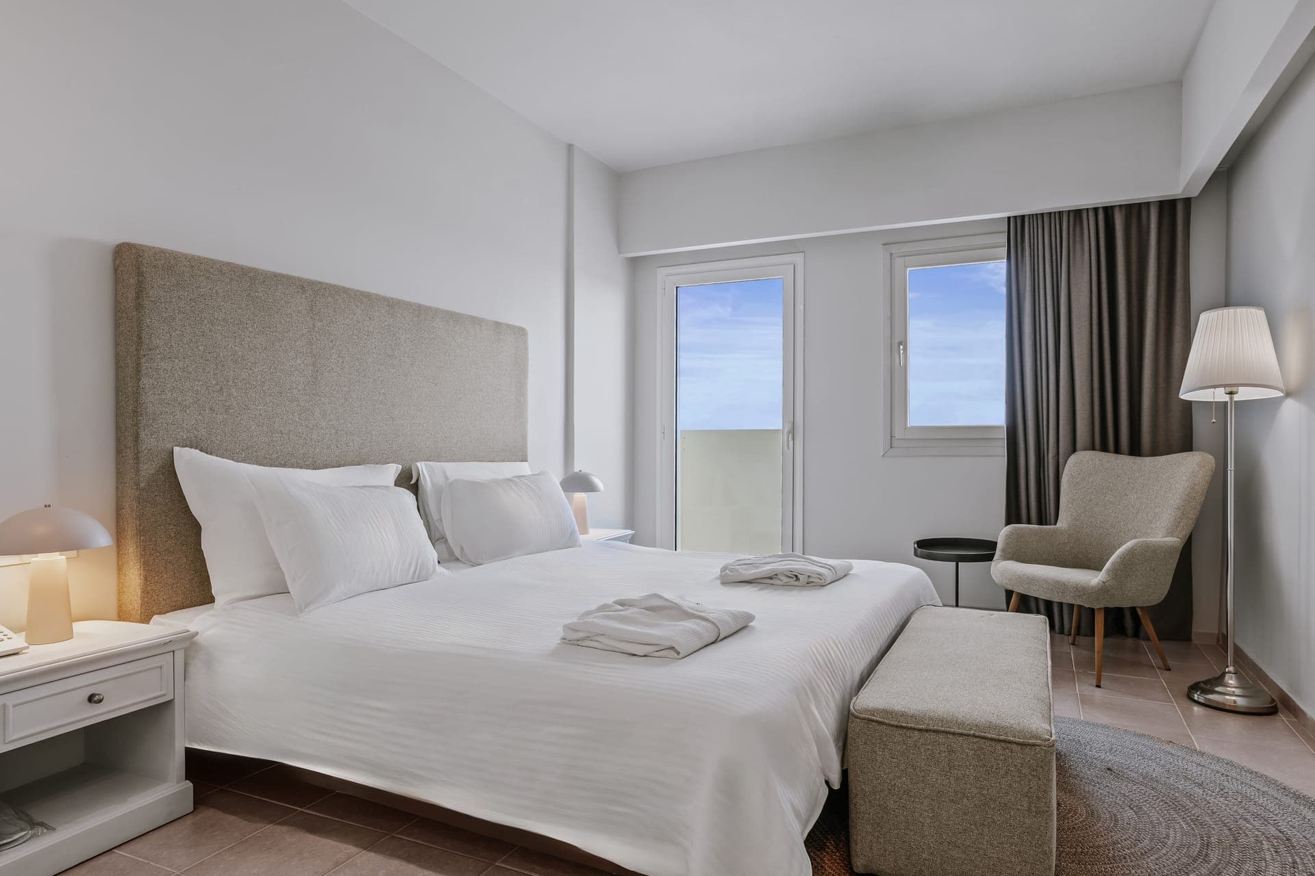 room-types-ALMYRAHOT-PFSWK-0.jpg