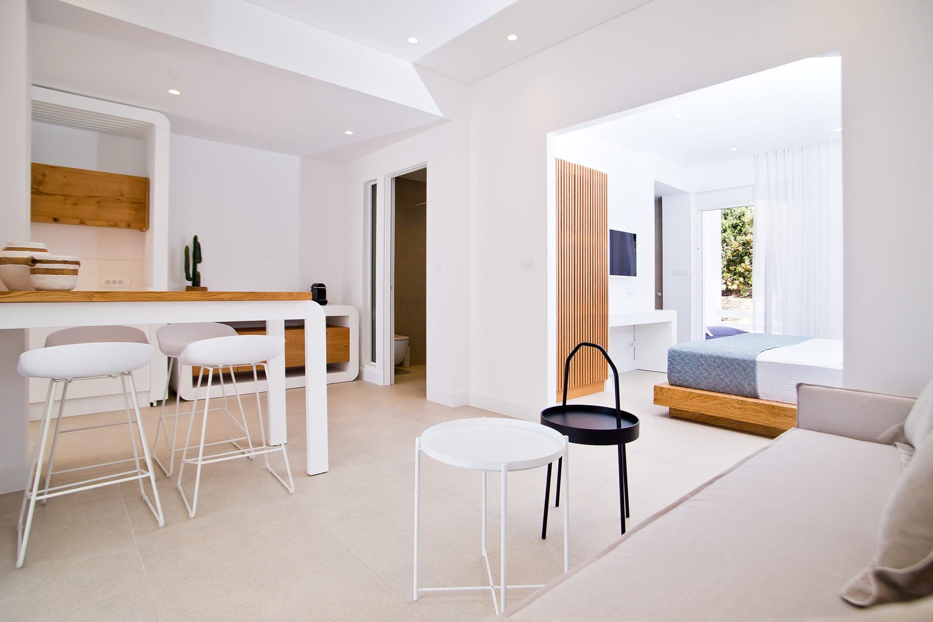 room-types-ALMYRASLSK-A1-0.jpg