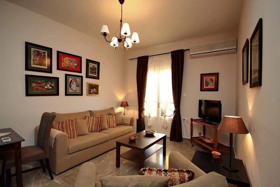 room-types-ALOELUXURY-FAM-0.jpg
