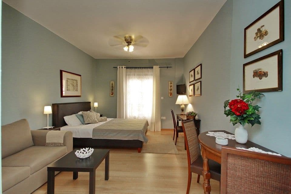 room-types-ALOELUXURY-JRS-0.jpg