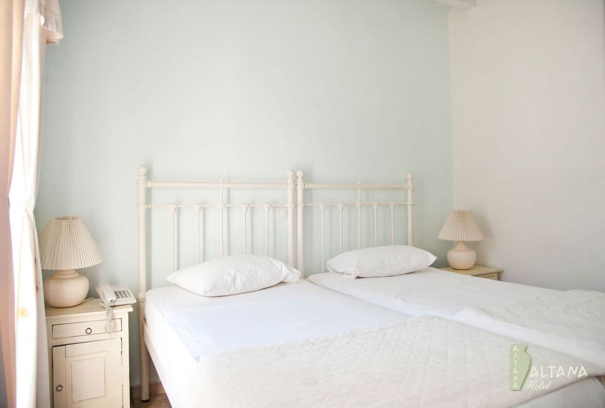 room-types-ALTANA-MOUNT-0.jpg