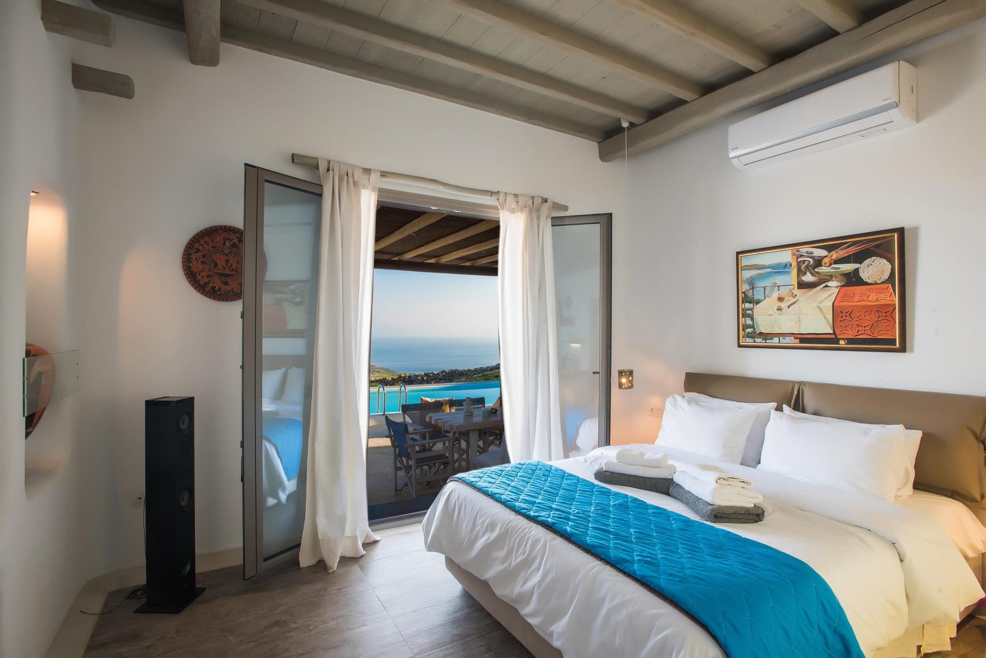room-types-AMALLINI-NIKE-0.jpg