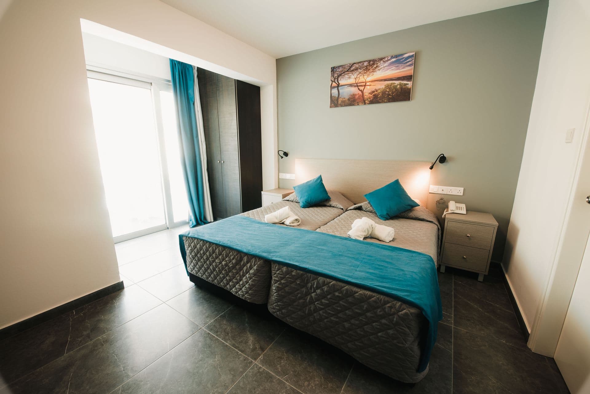 room-types-AMAOS-STD-0.jpg
