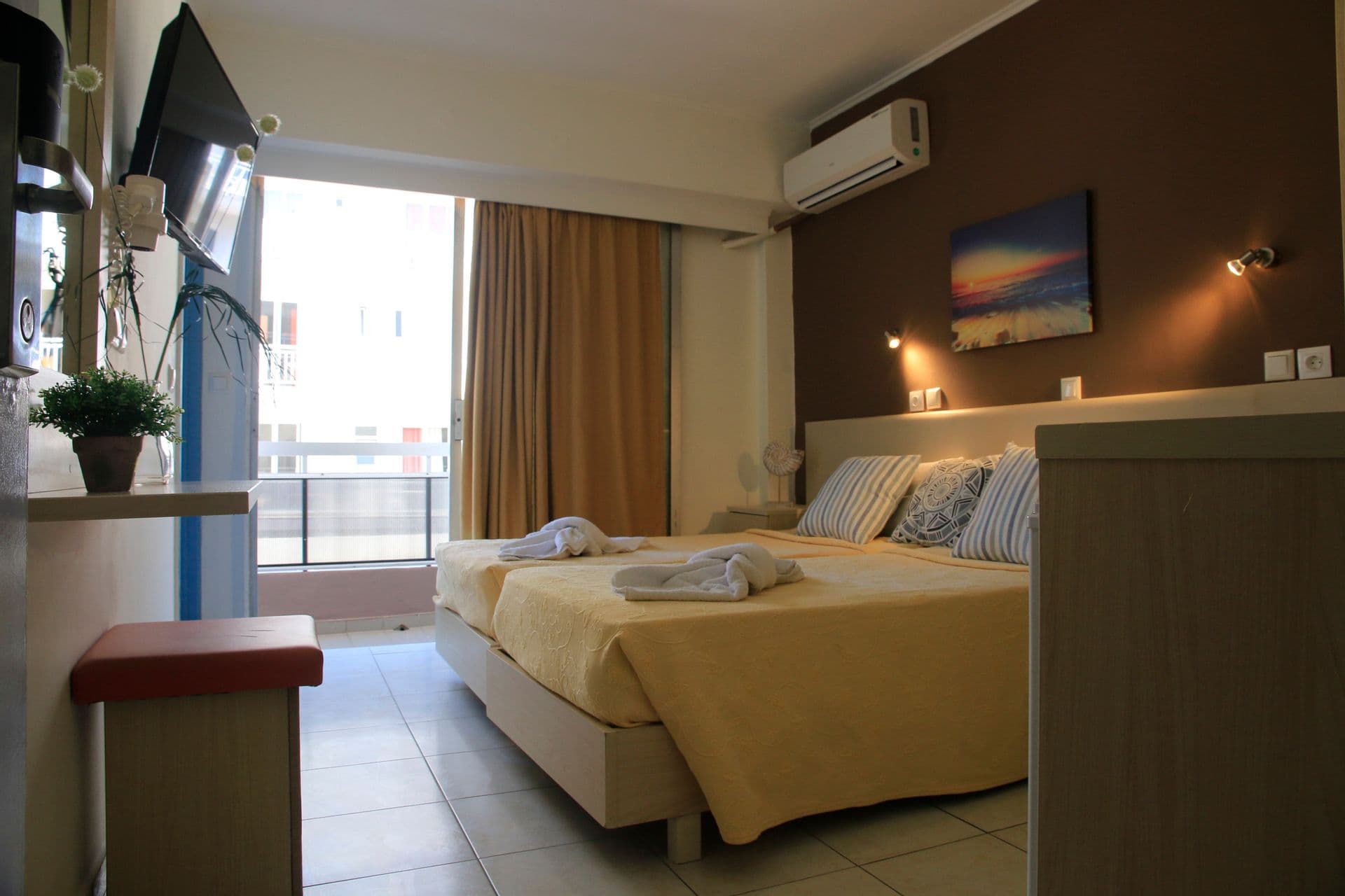 room-types-AMARYLLISR-DBL-0.jpg