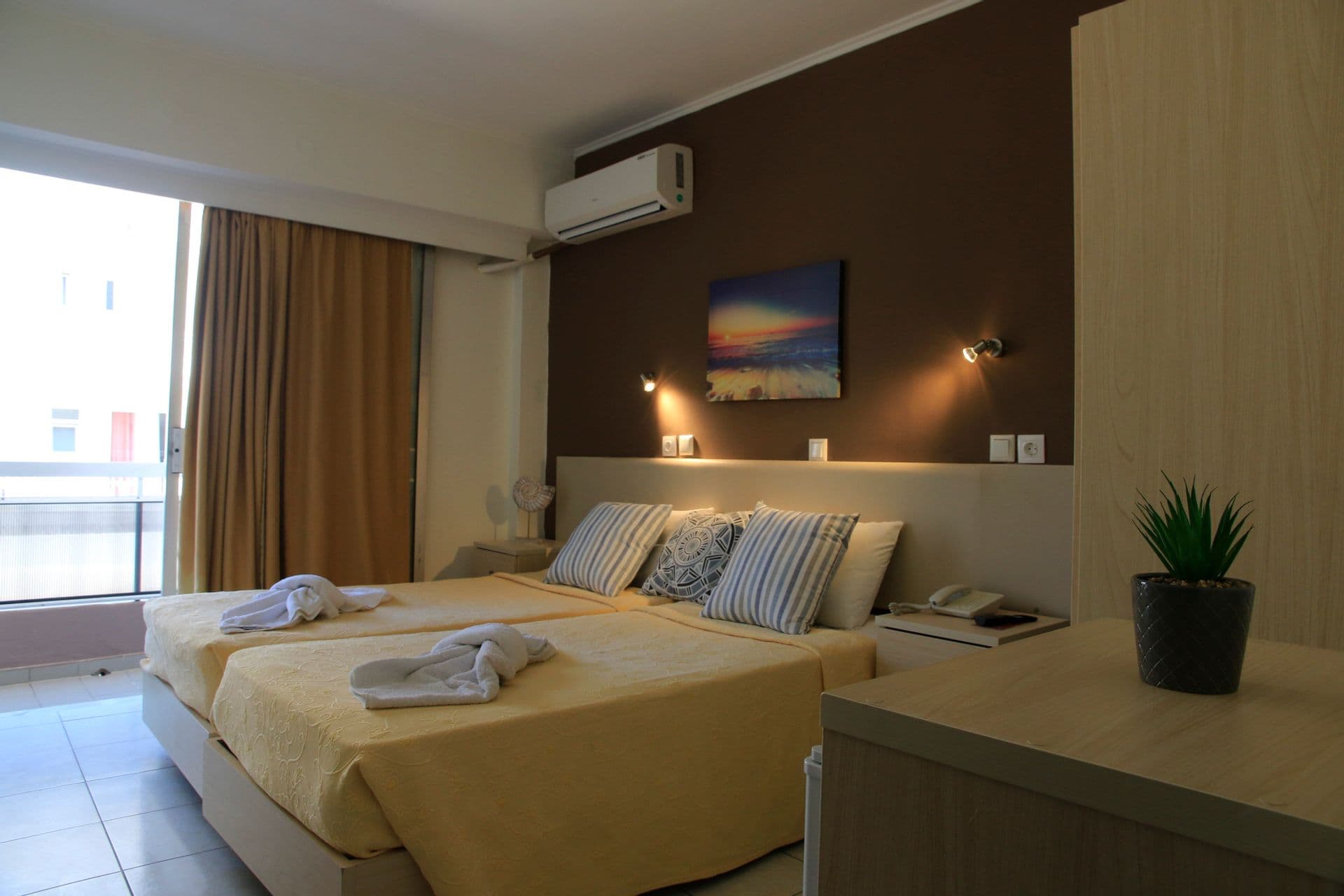 room-types-AMARYLLISR-TPL-0.jpg