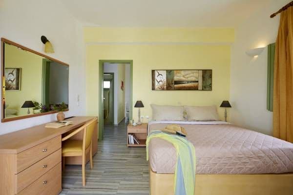 room-types-AMBELI-ONEBED-0.jpg