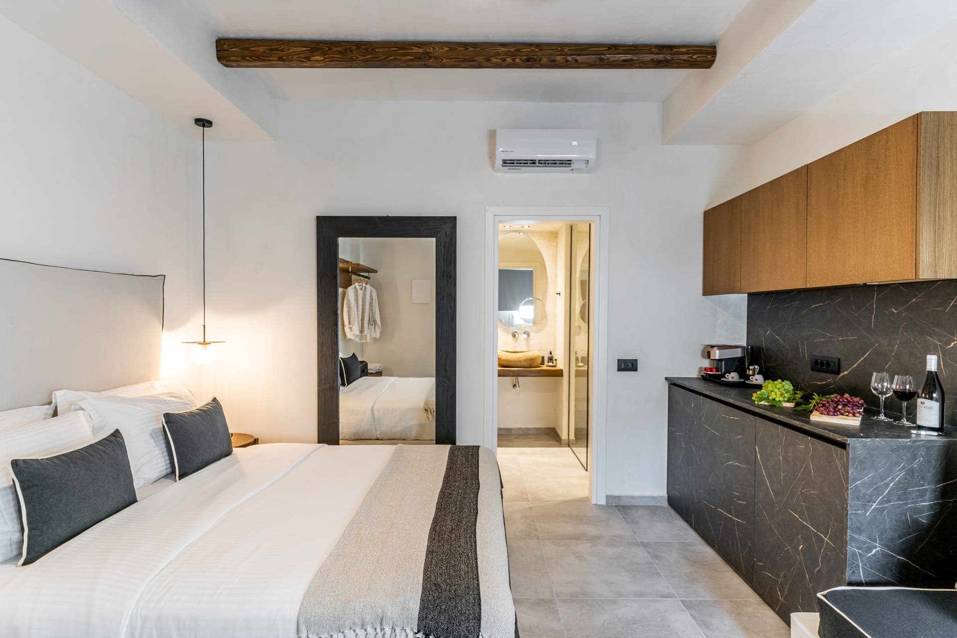 room-types-AMERSUITES-TRIPLE-0.jpg