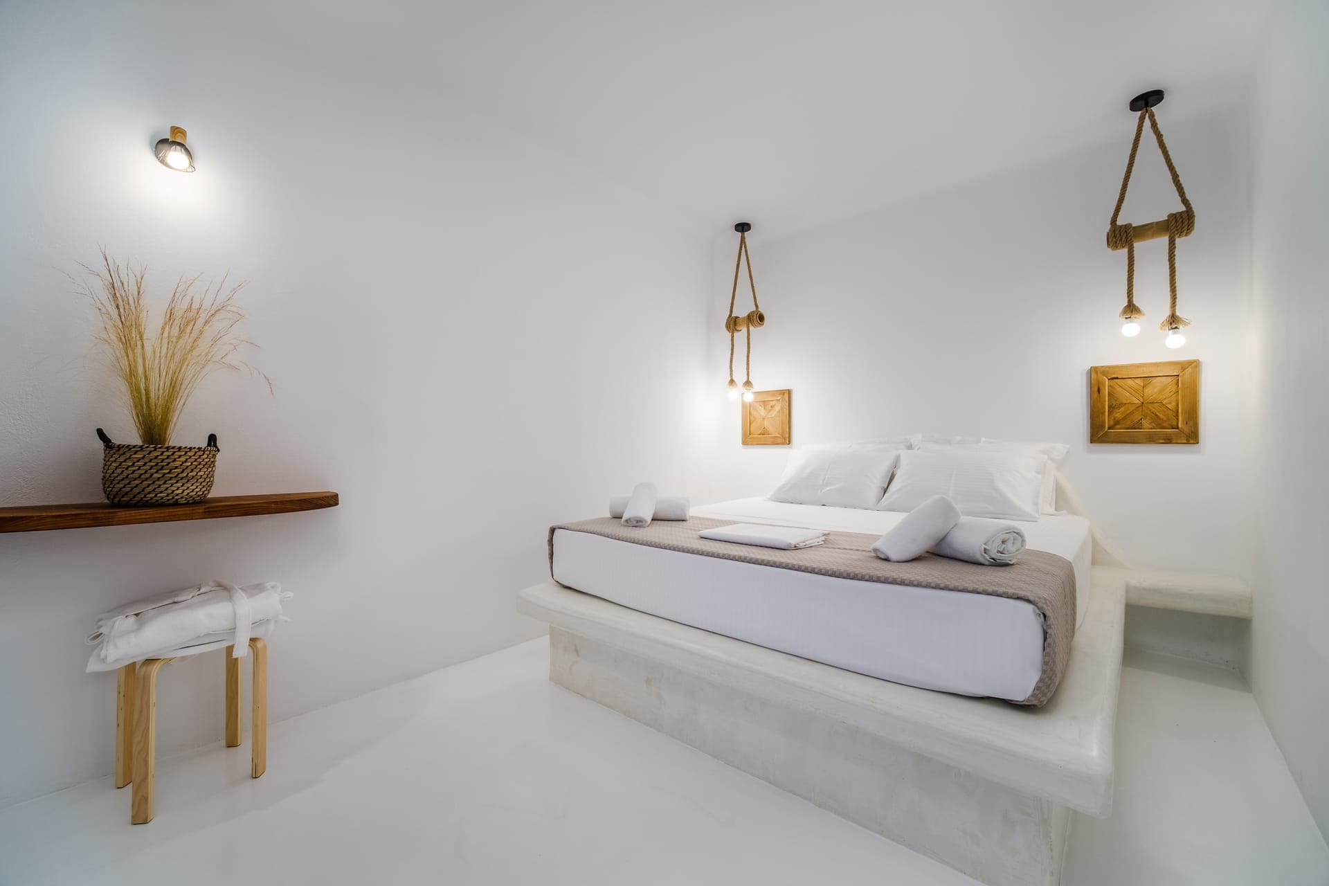 room-types-AMETHOIA-WHCJS-0.jpg
