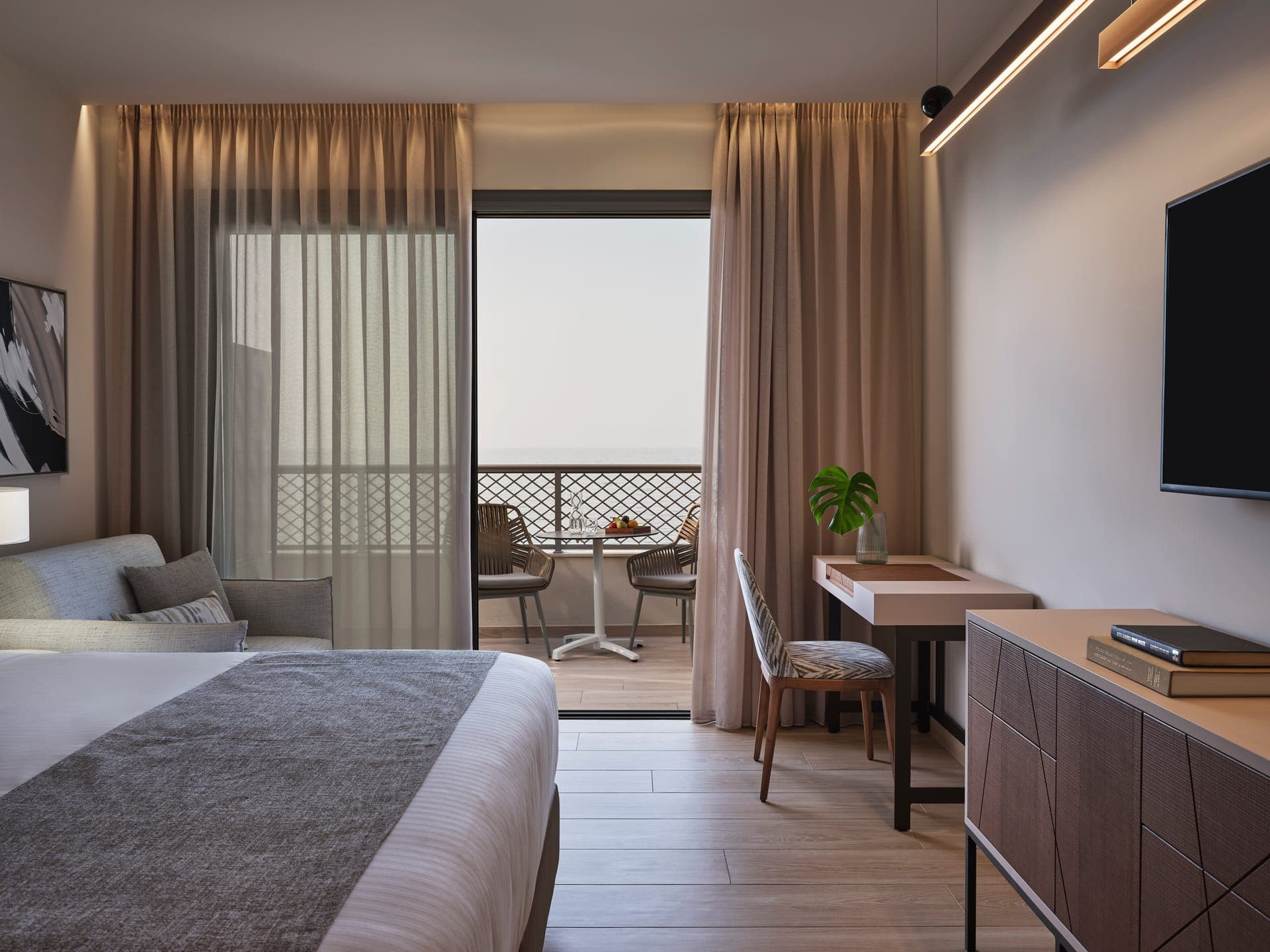 room-types-AMIRA-SDSF-0.jpg