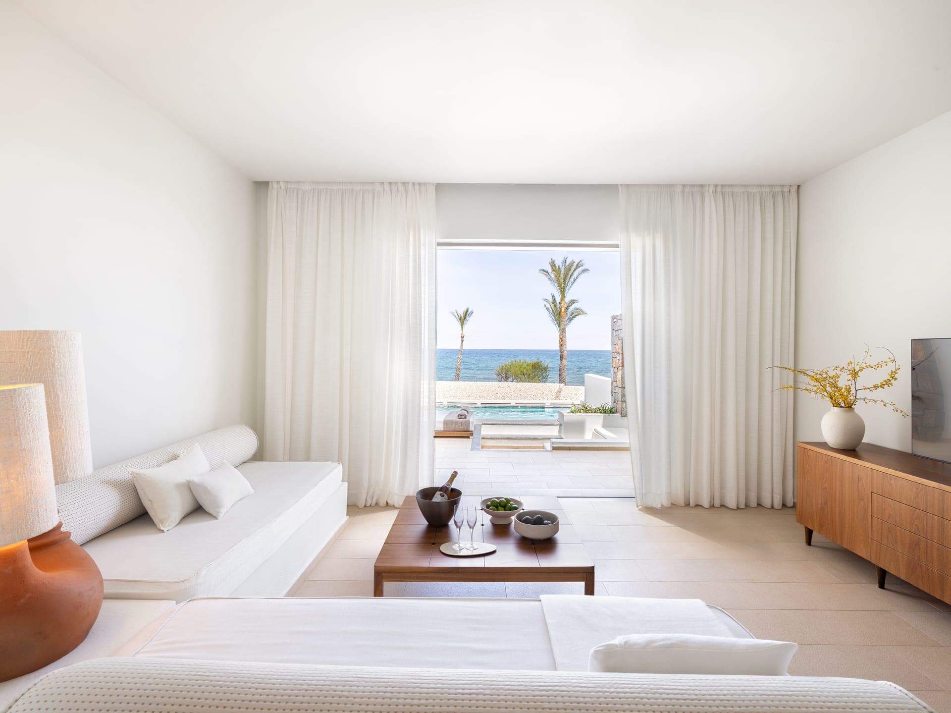 room-types-AMIRANDES-VM2P-0.jpg