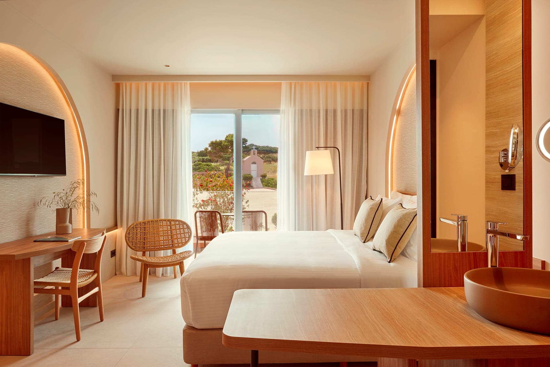 room-types-AMMOSRES-CDBLIV-0.jpg
