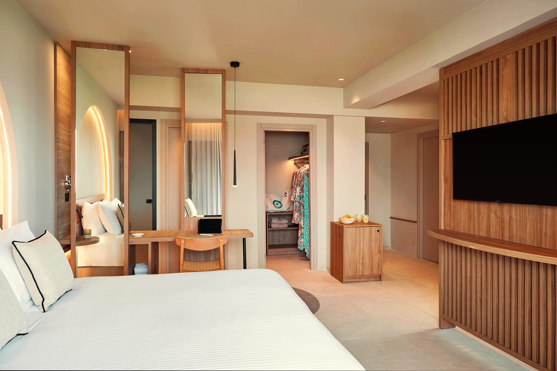 room-types-AMMOSRES-FML-0.jpg