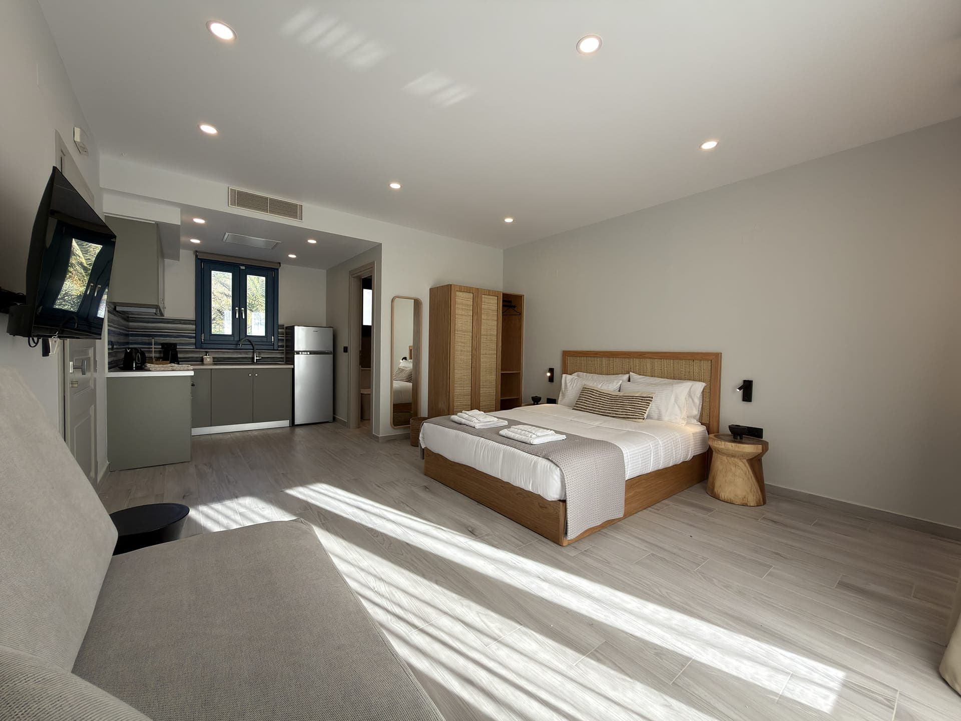 room-types-AMPELITISL-CSEAV-0.jpg