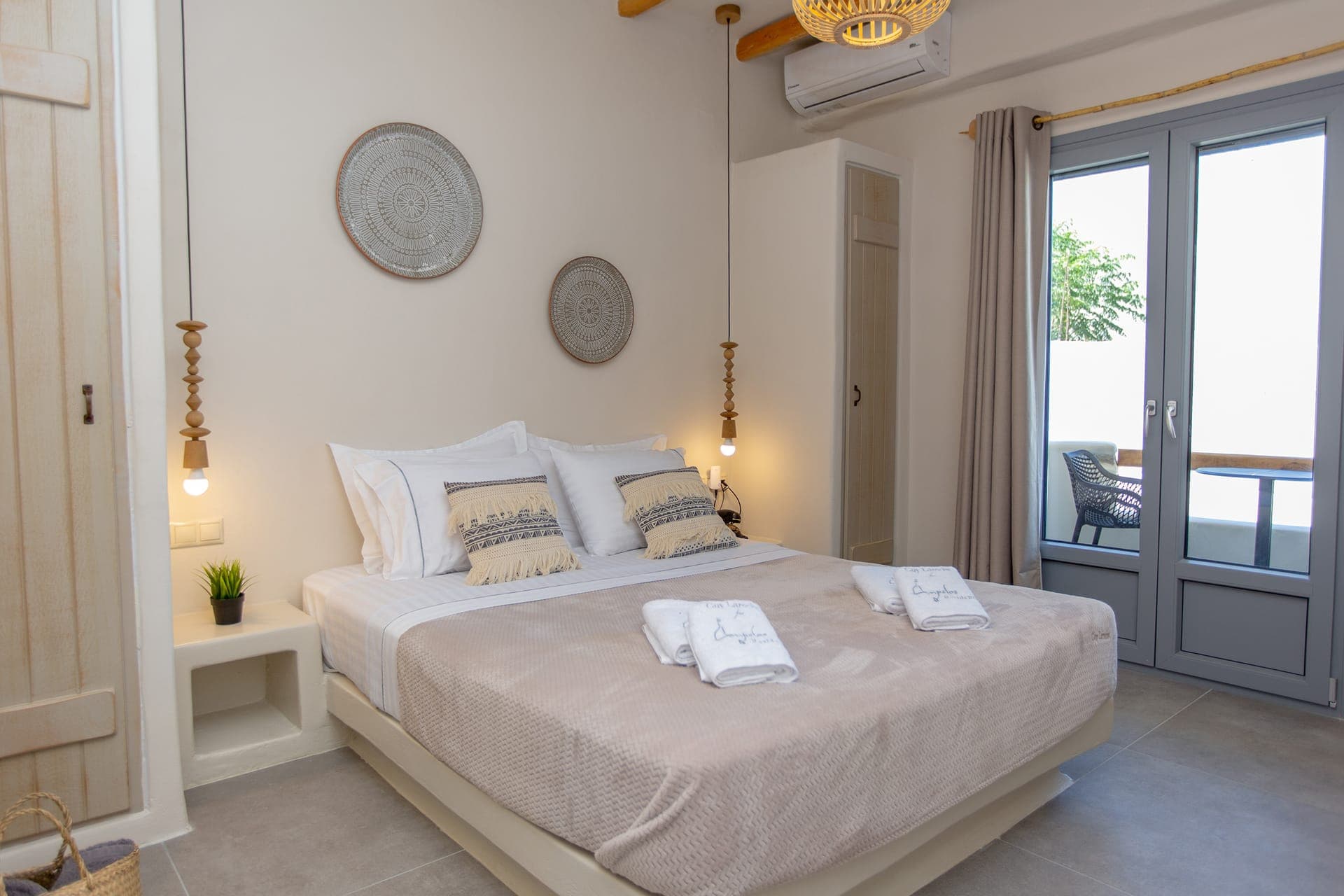 room-types-AMPELOSRES-DXDB-0.jpg