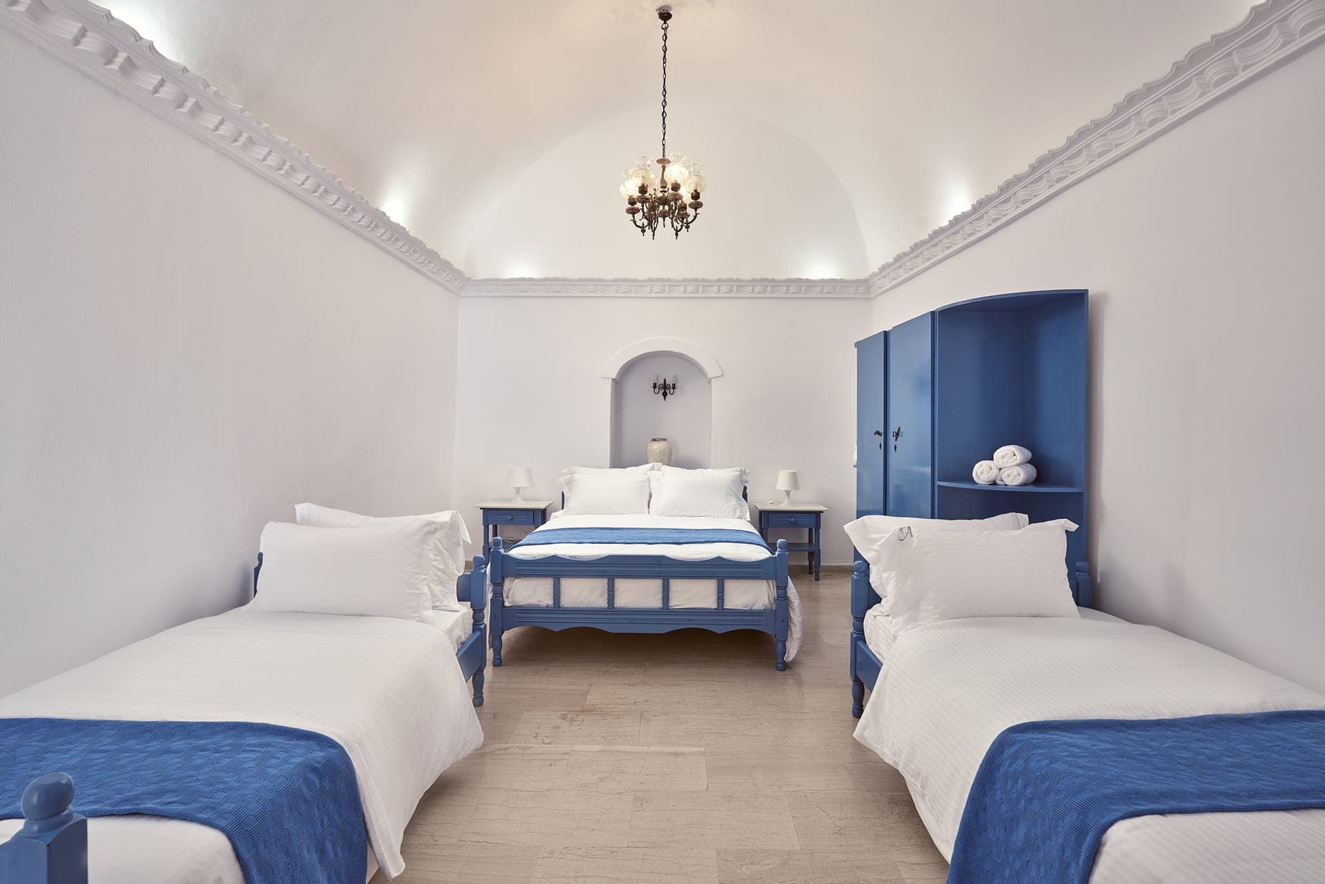 room-types-AMPHITHEAT-CLIO-0.jpg