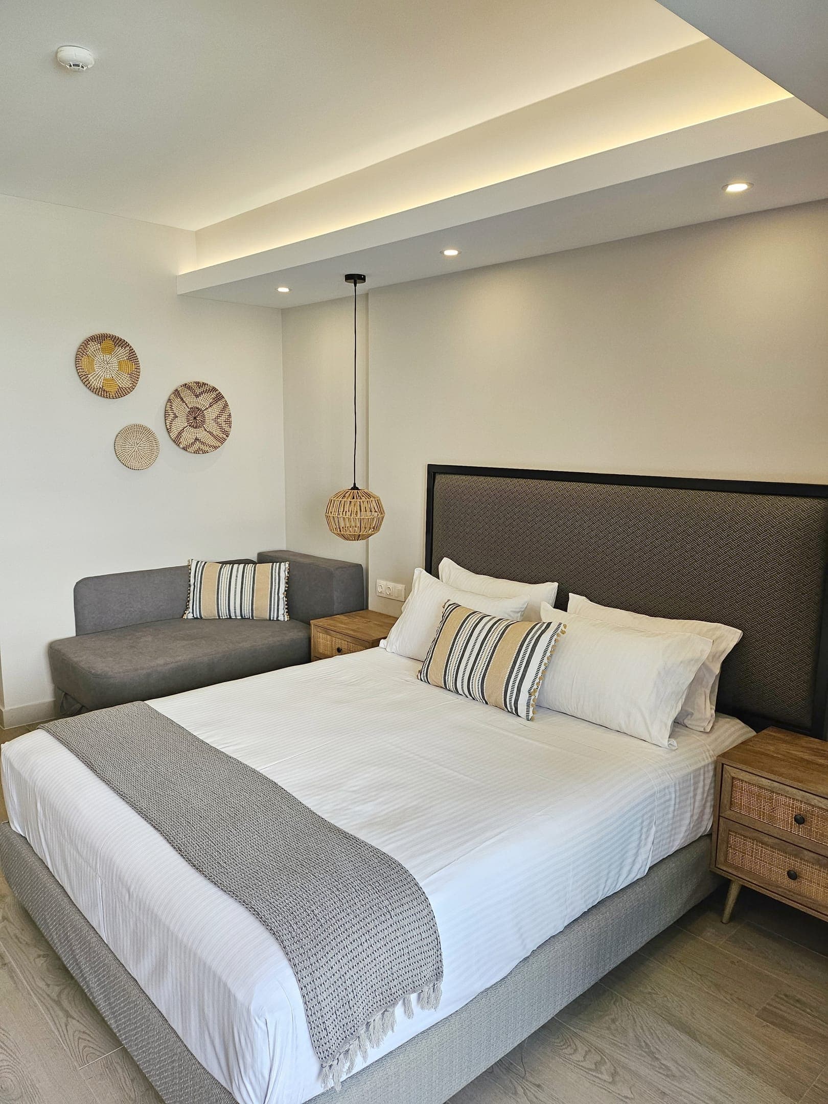 room-types-ANASSAHALK-DELTPV-0.jpg