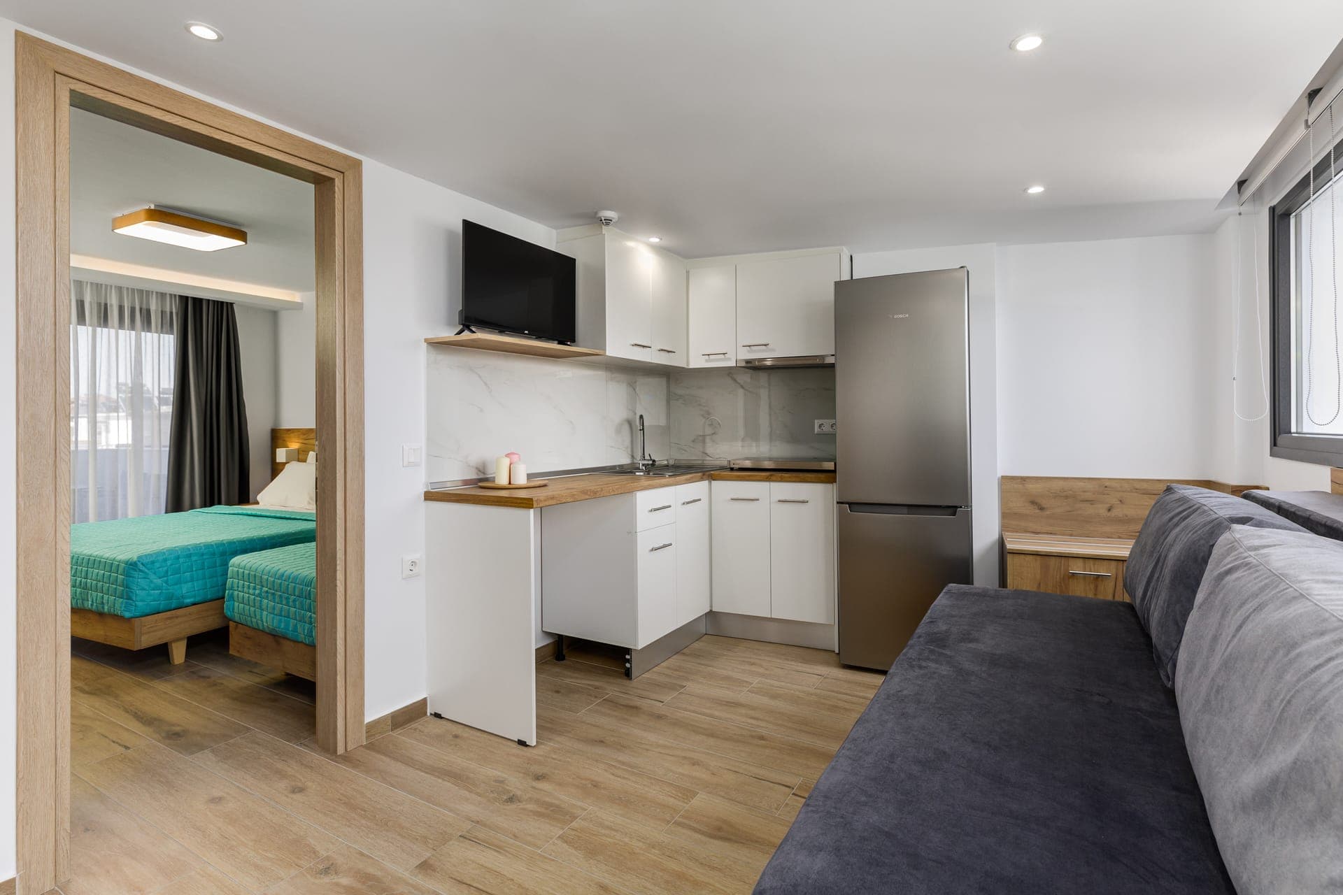 room-types-ANASSALEPT-FAMILY-0.jpg