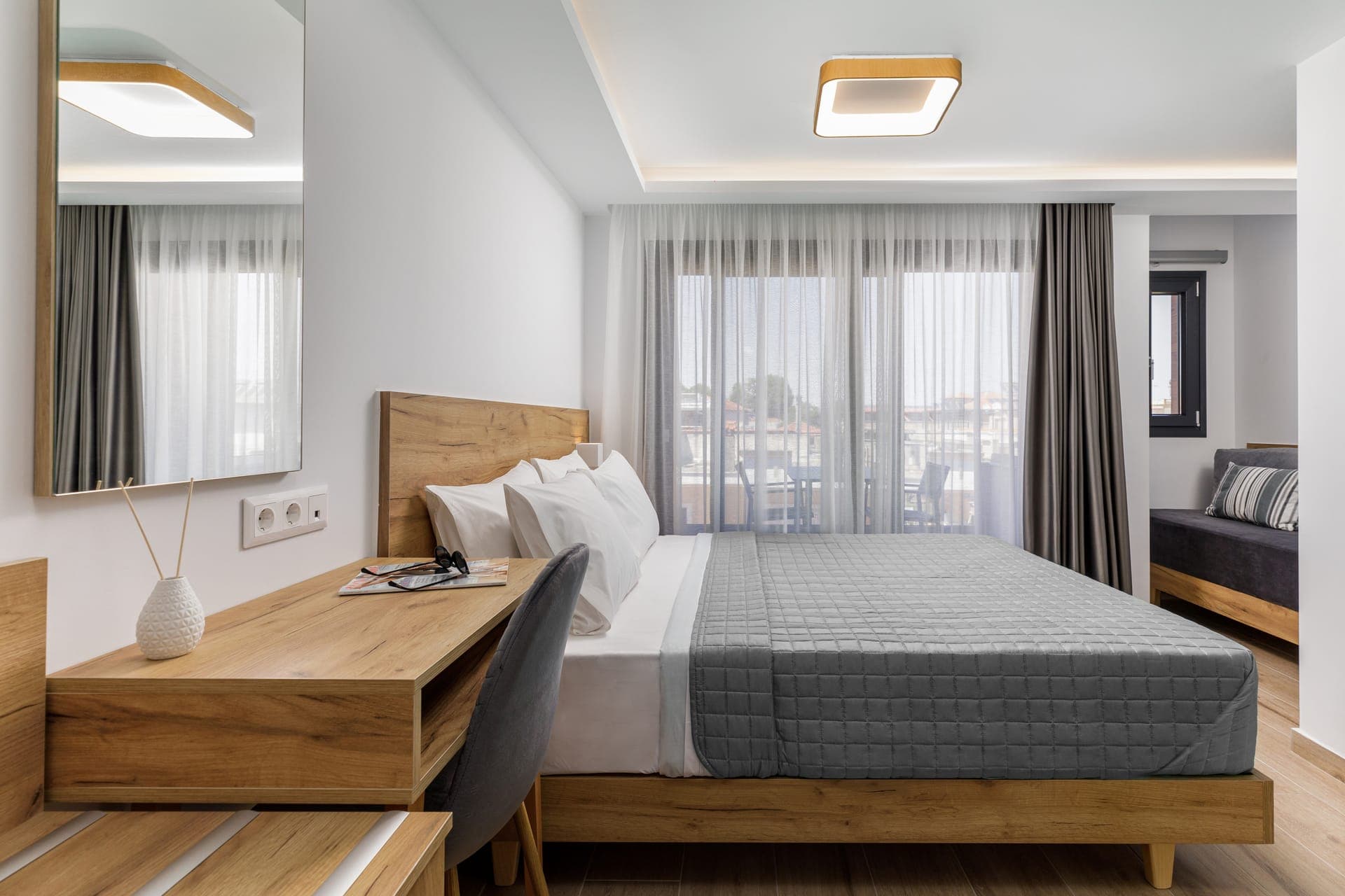 room-types-ANASSALEPT-STUDIO-0.jpg
