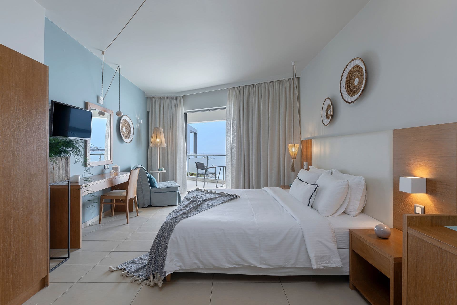 room-types-ANASTAKAR-DBLSV-0.jpg