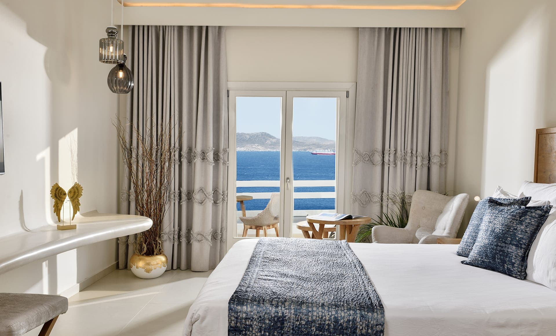 room-types-ANAXRESORT-DBLS-0.jpg
