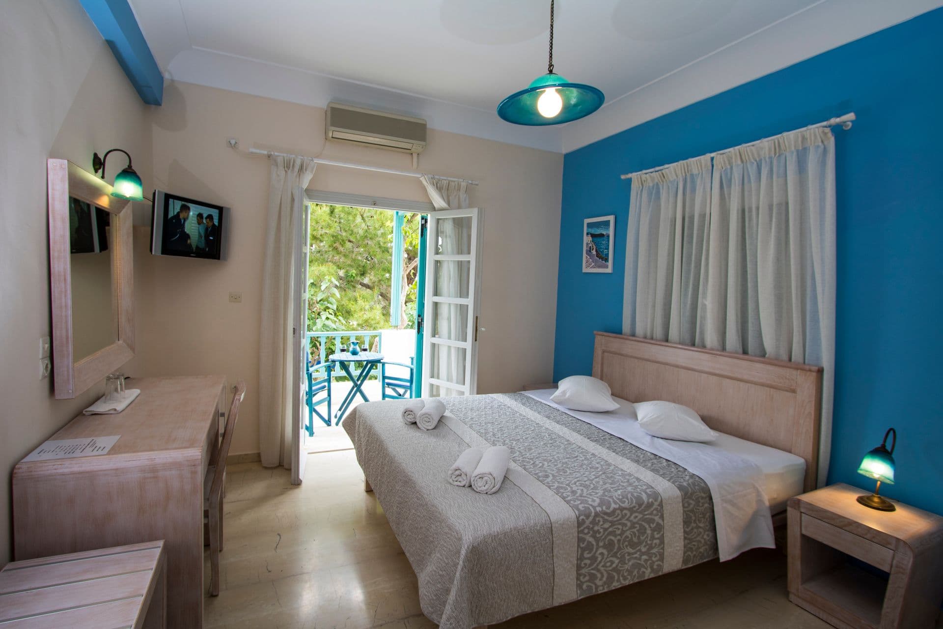 room-types-ANDREAS-DBLTWN-0.jpg